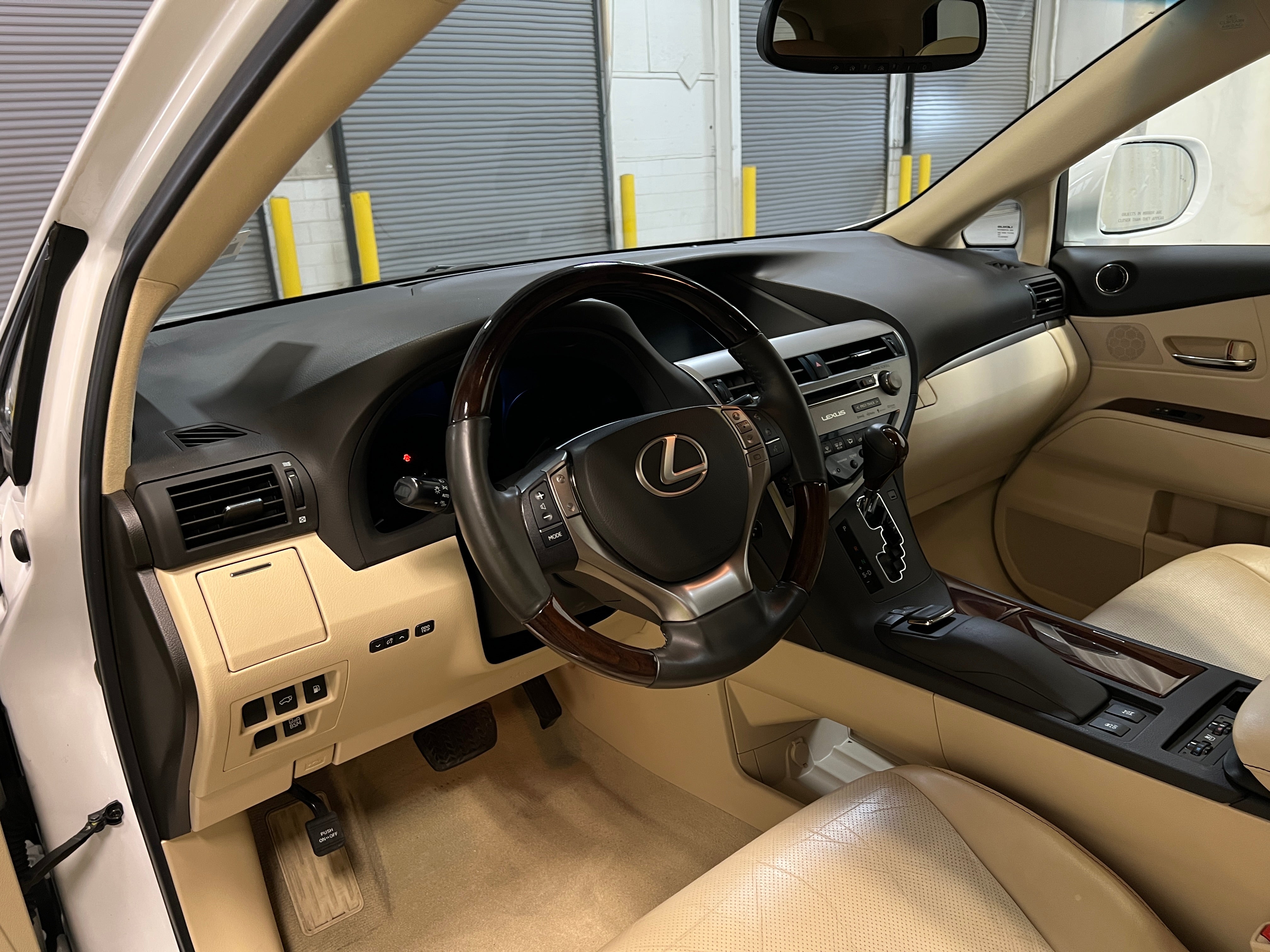 Thumbnail: 2015 Lexus RX - 3