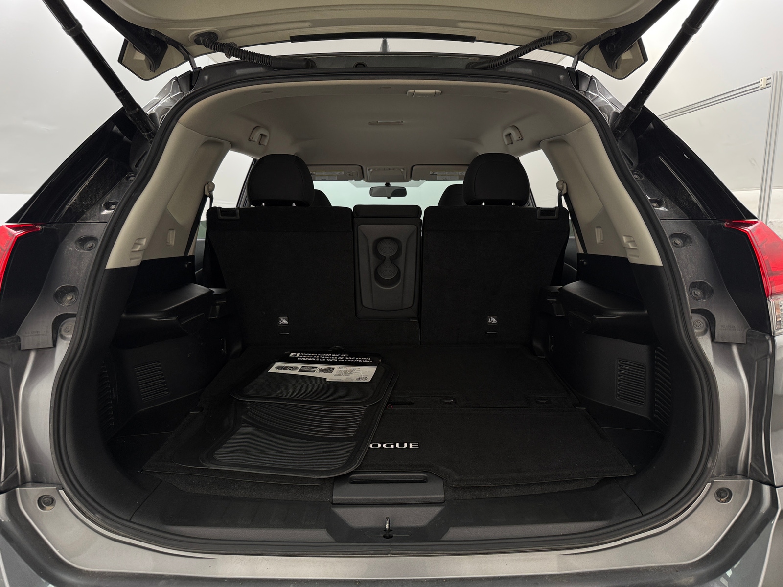 Thumbnail: 2018 Nissan Rogue - 7