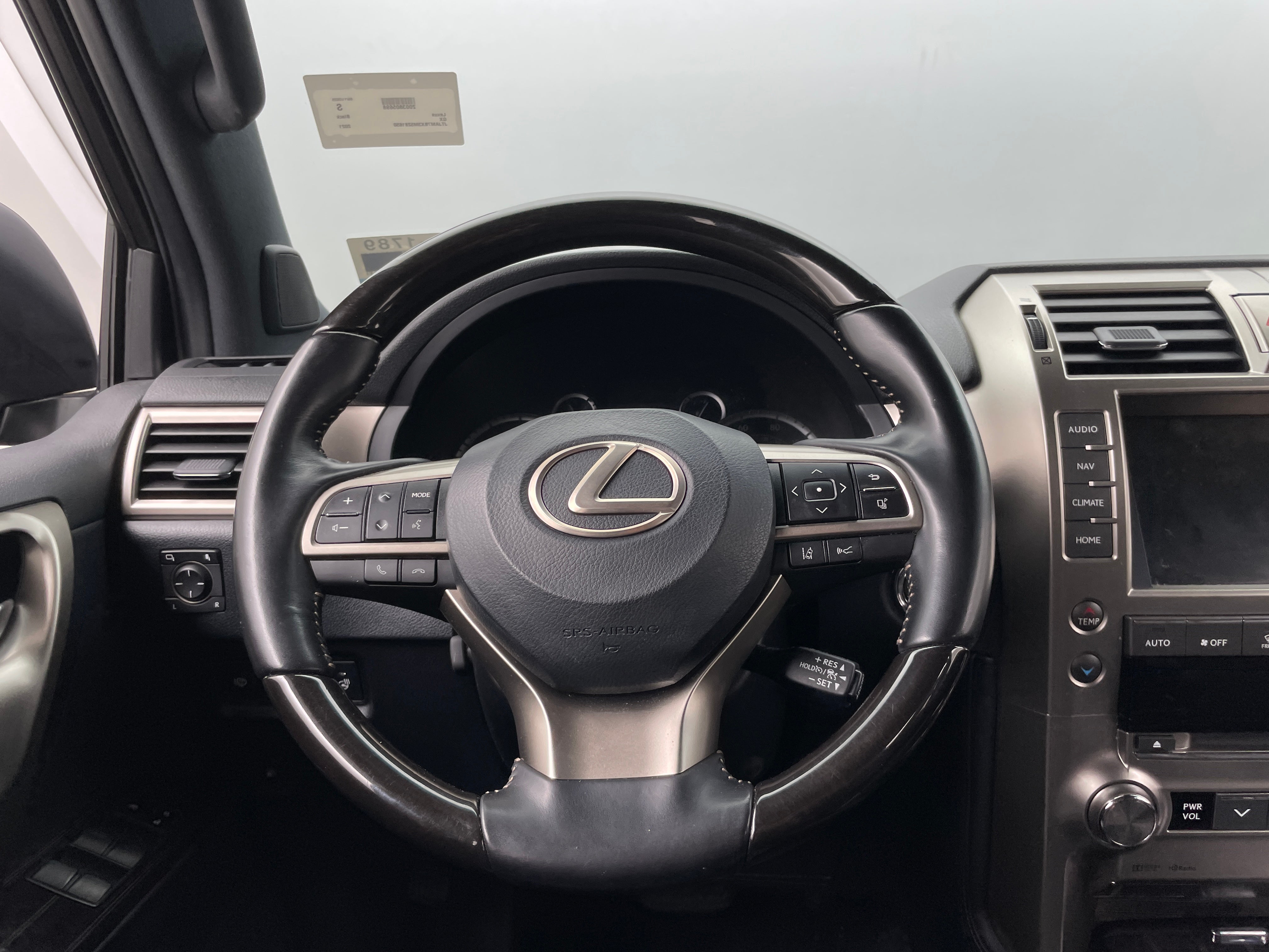 Thumbnail: 2021 Lexus GX - 4