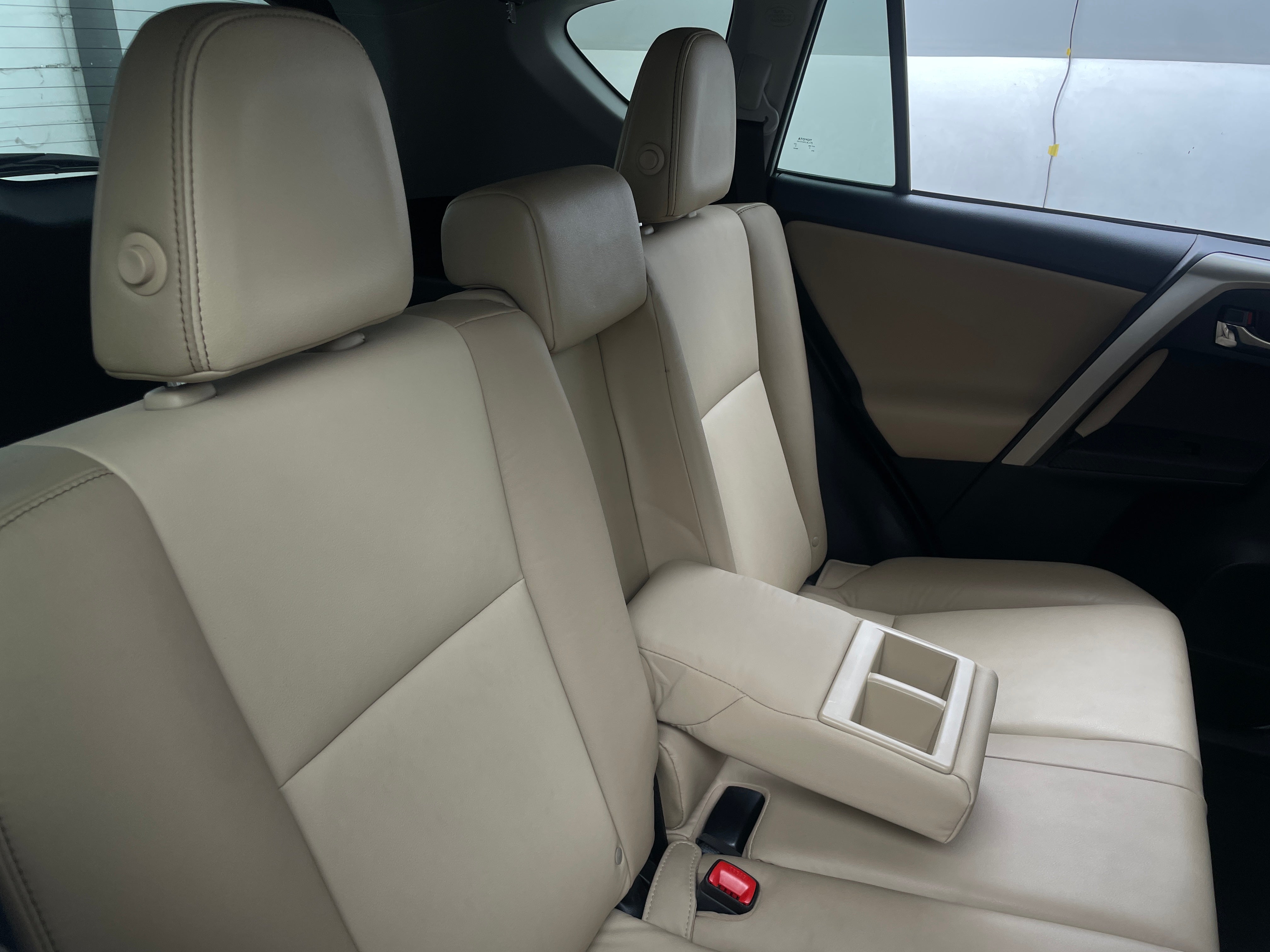 Thumbnail: 2014 Toyota RAV4 - 5