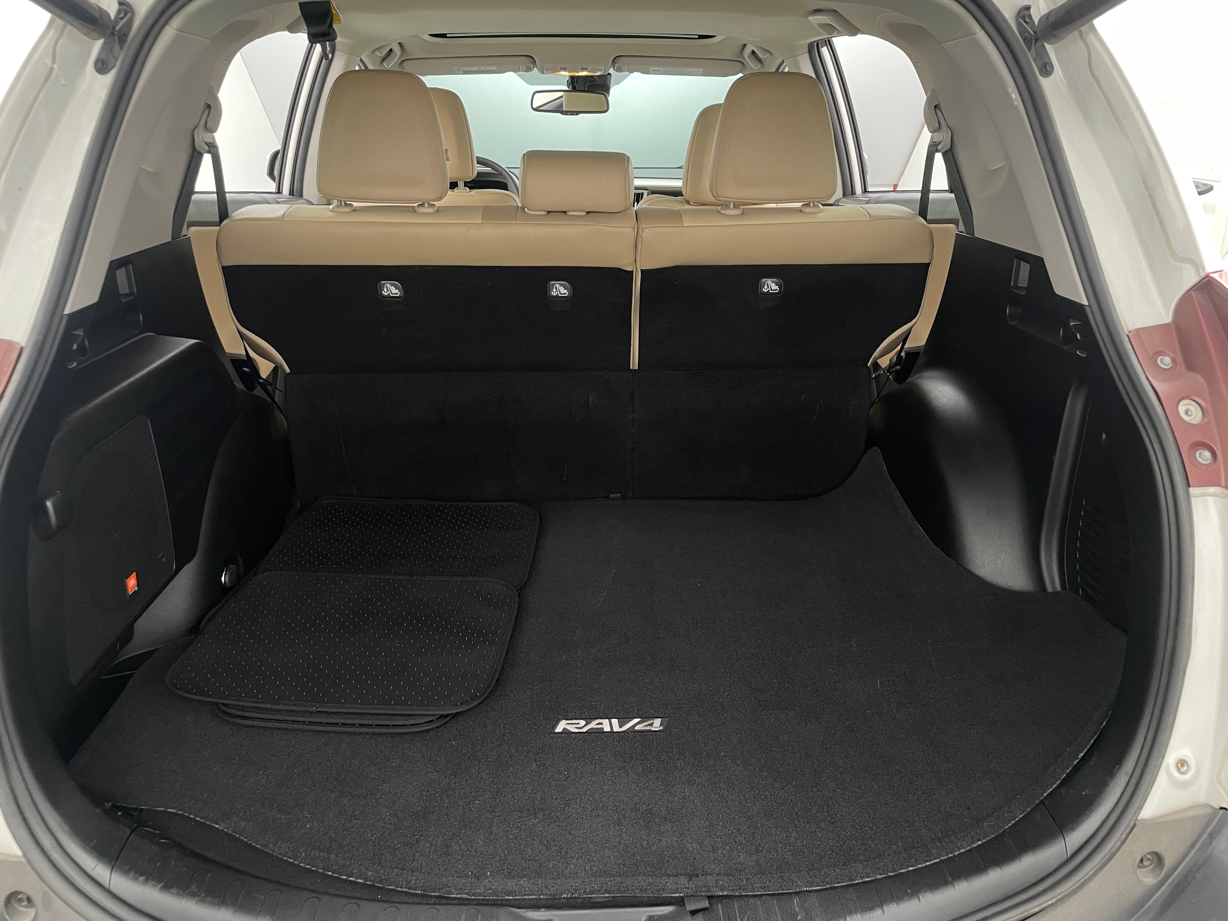 Thumbnail: 2014 Toyota RAV4 - 6