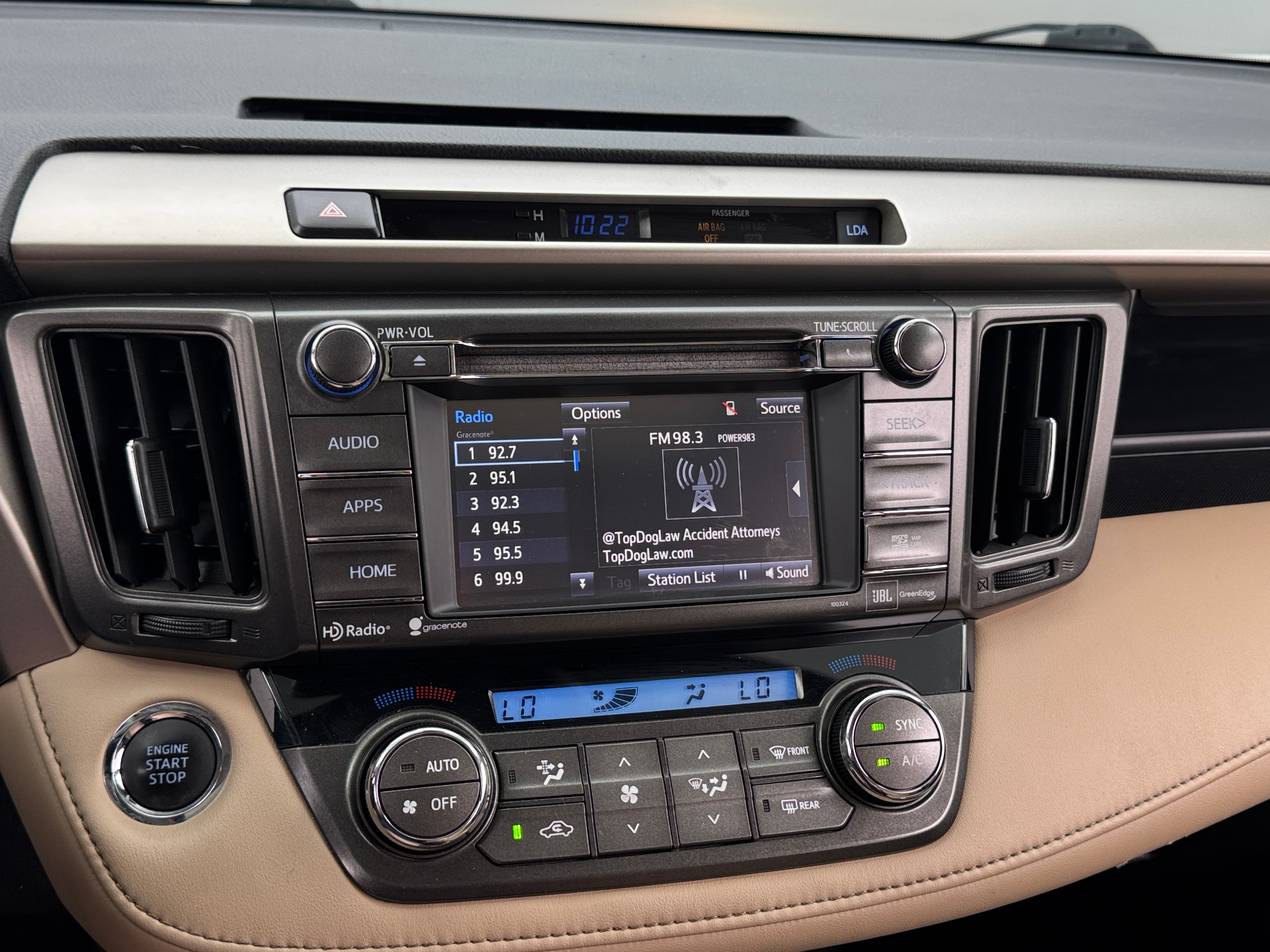 Thumbnail: 2014 Toyota RAV4 - 3