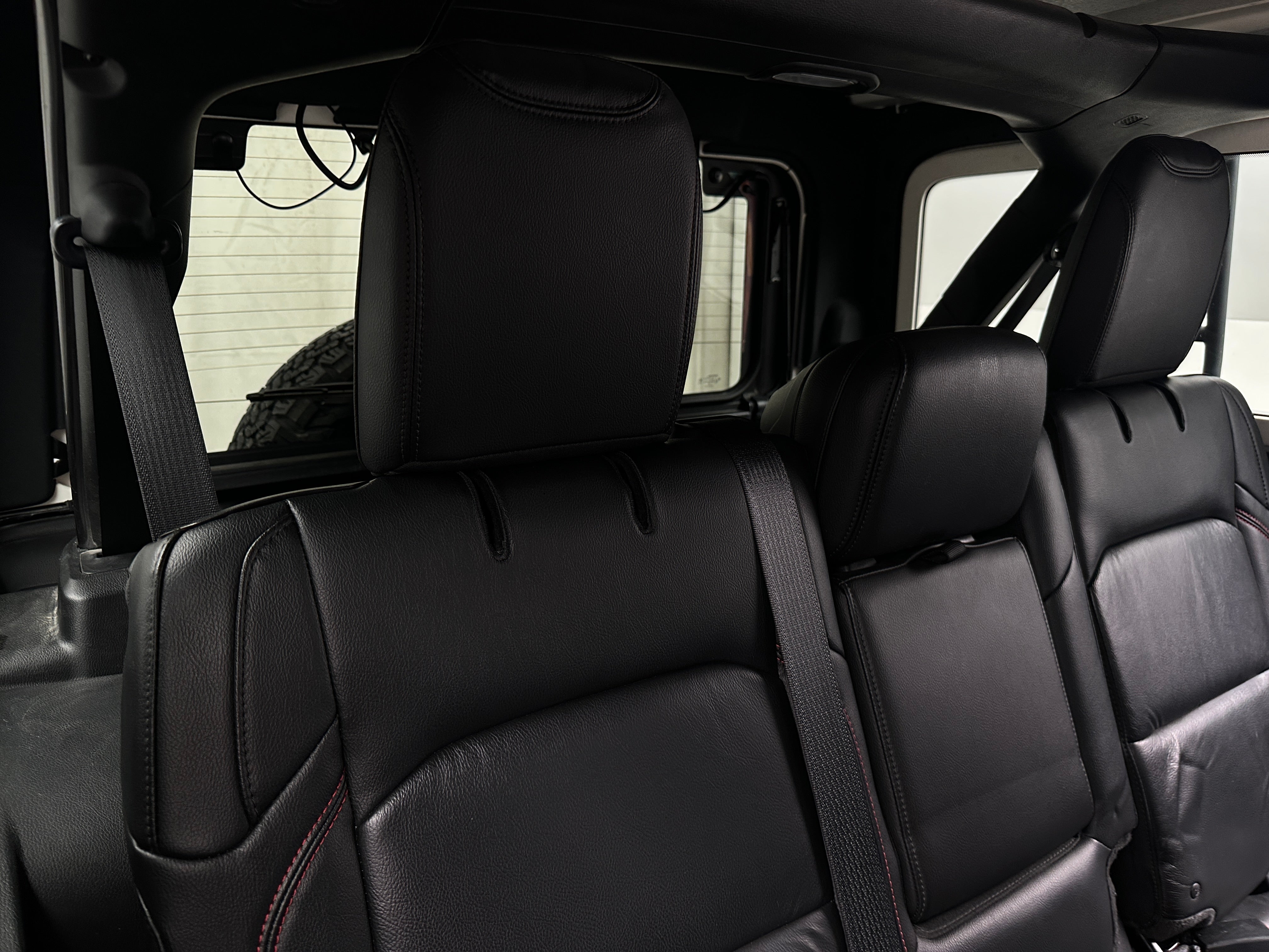 Thumbnail: 2018 Jeep Wrangler - 5
