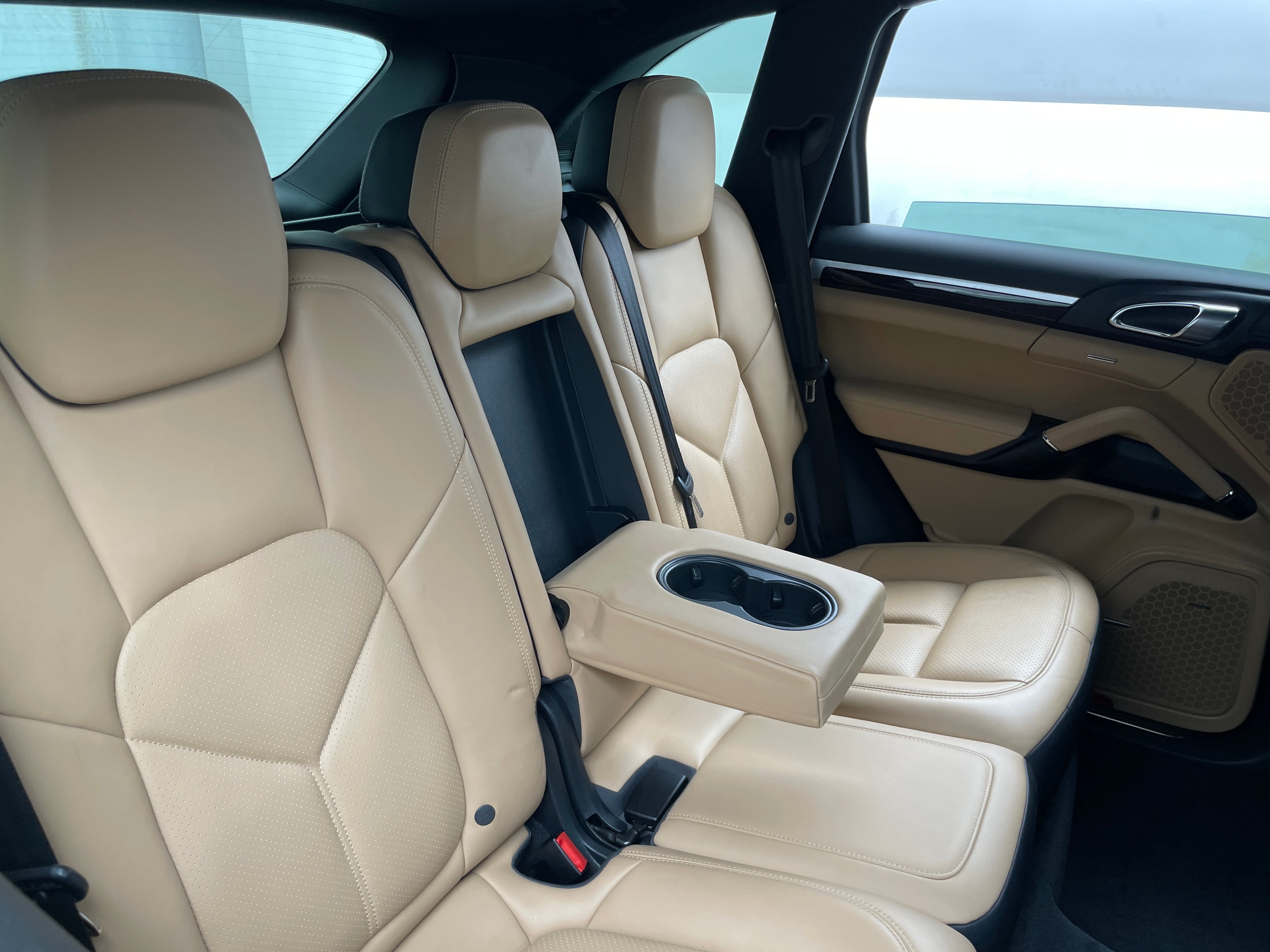 Thumbnail: 2016 Porsche Cayenne - 5