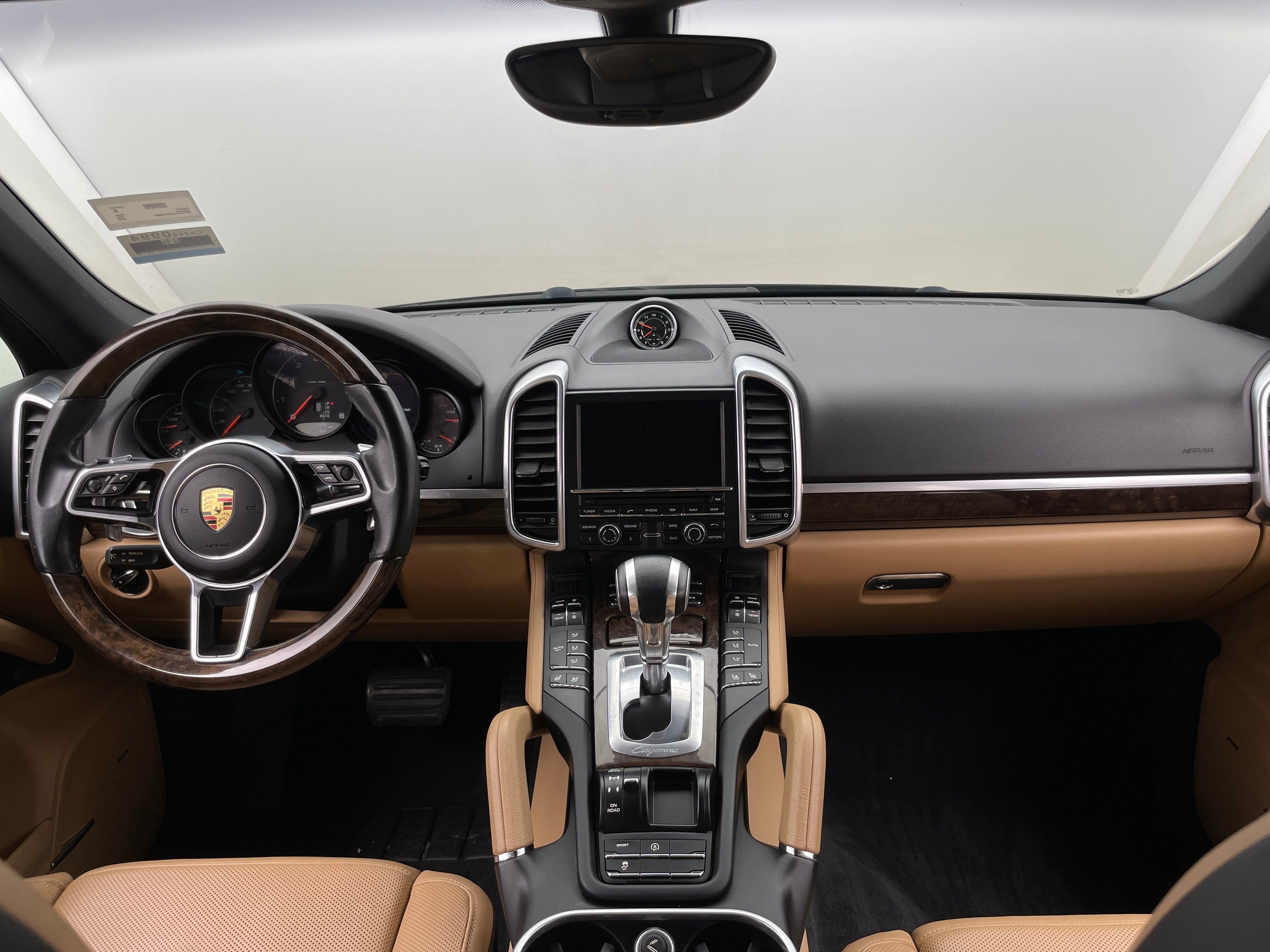 Thumbnail: 2016 Porsche Cayenne - 2