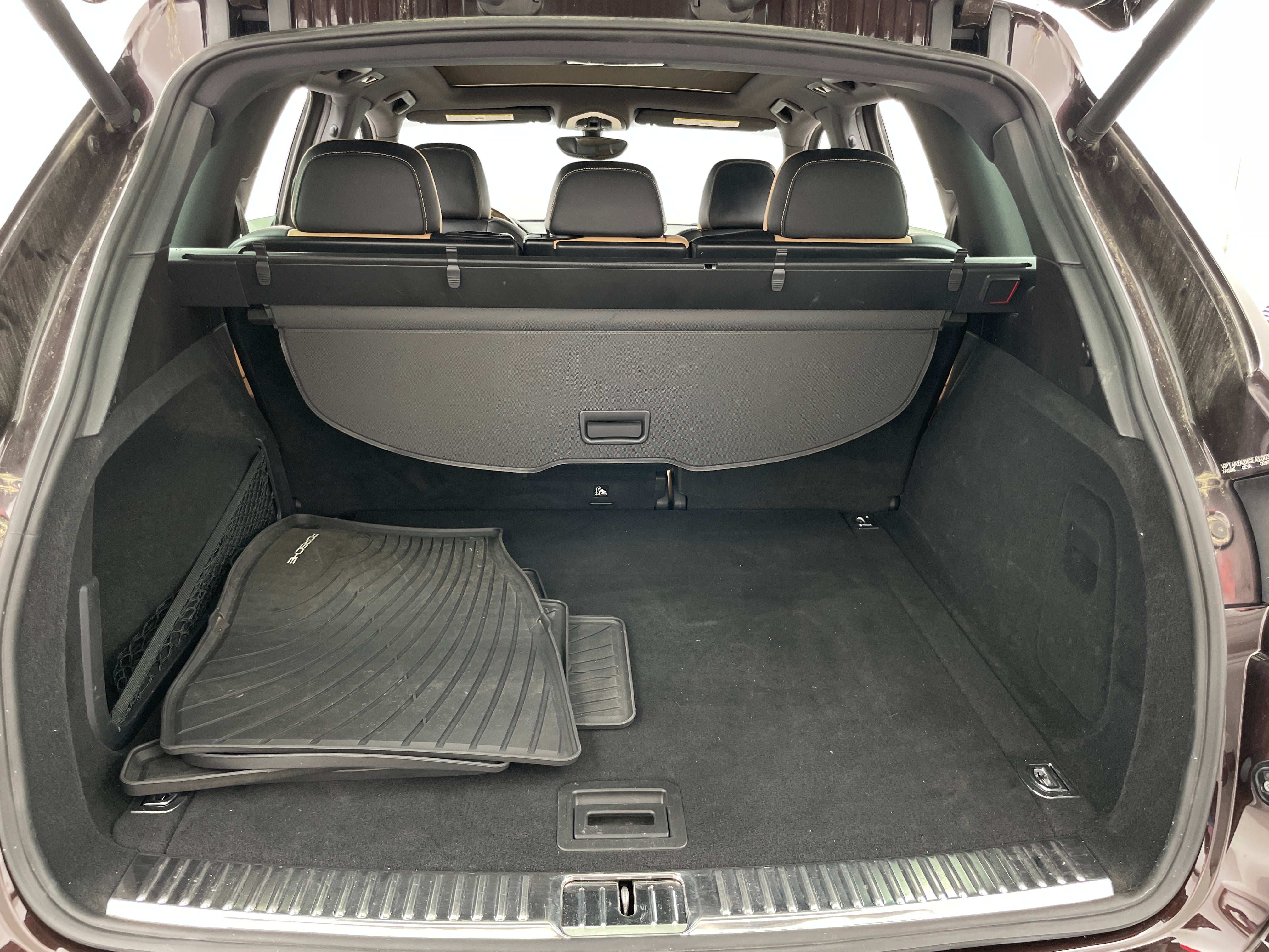 Thumbnail: 2016 Porsche Cayenne - 6