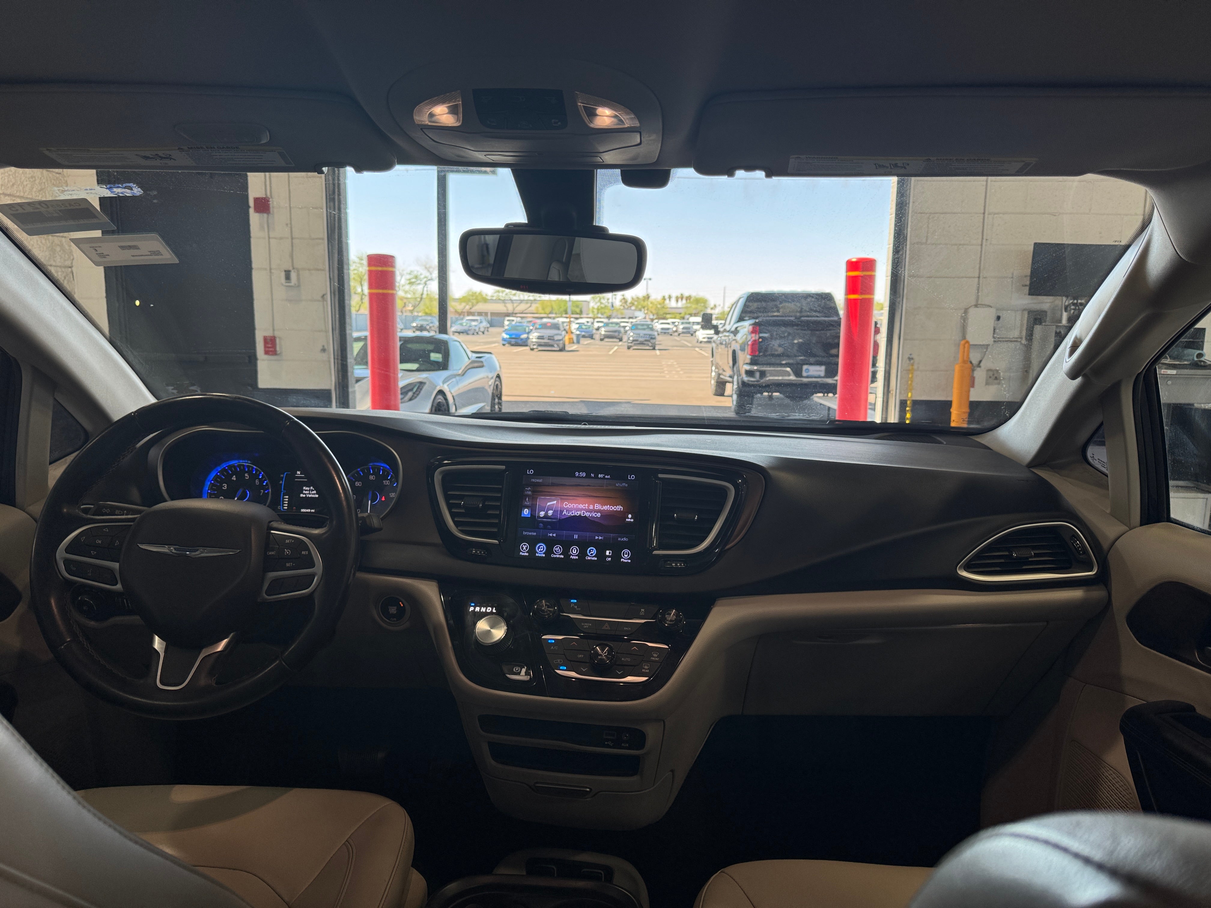 Thumbnail: 2017 Chrysler Pacifica - 2