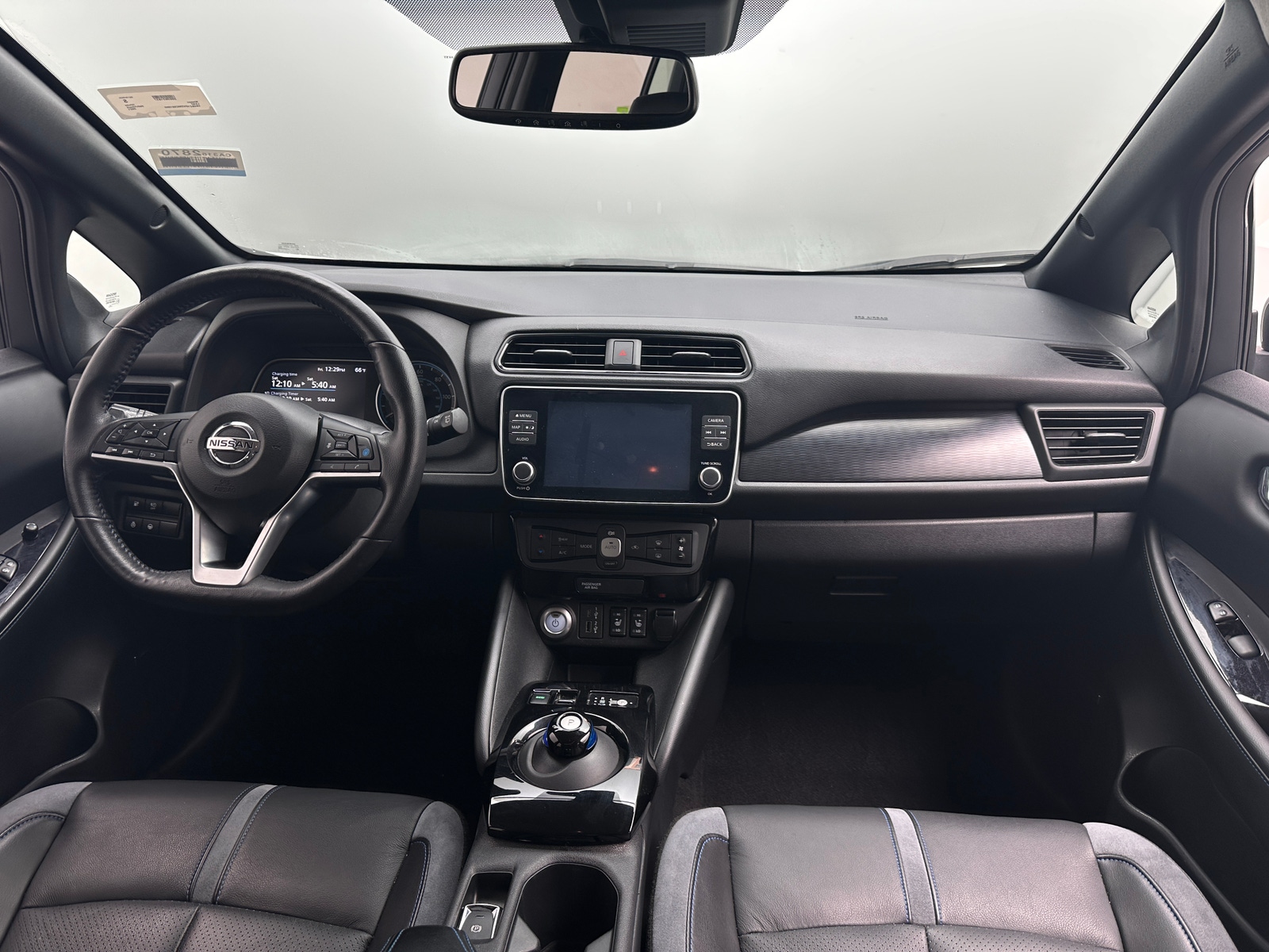Thumbnail: 2021 Nissan Leaf - 2