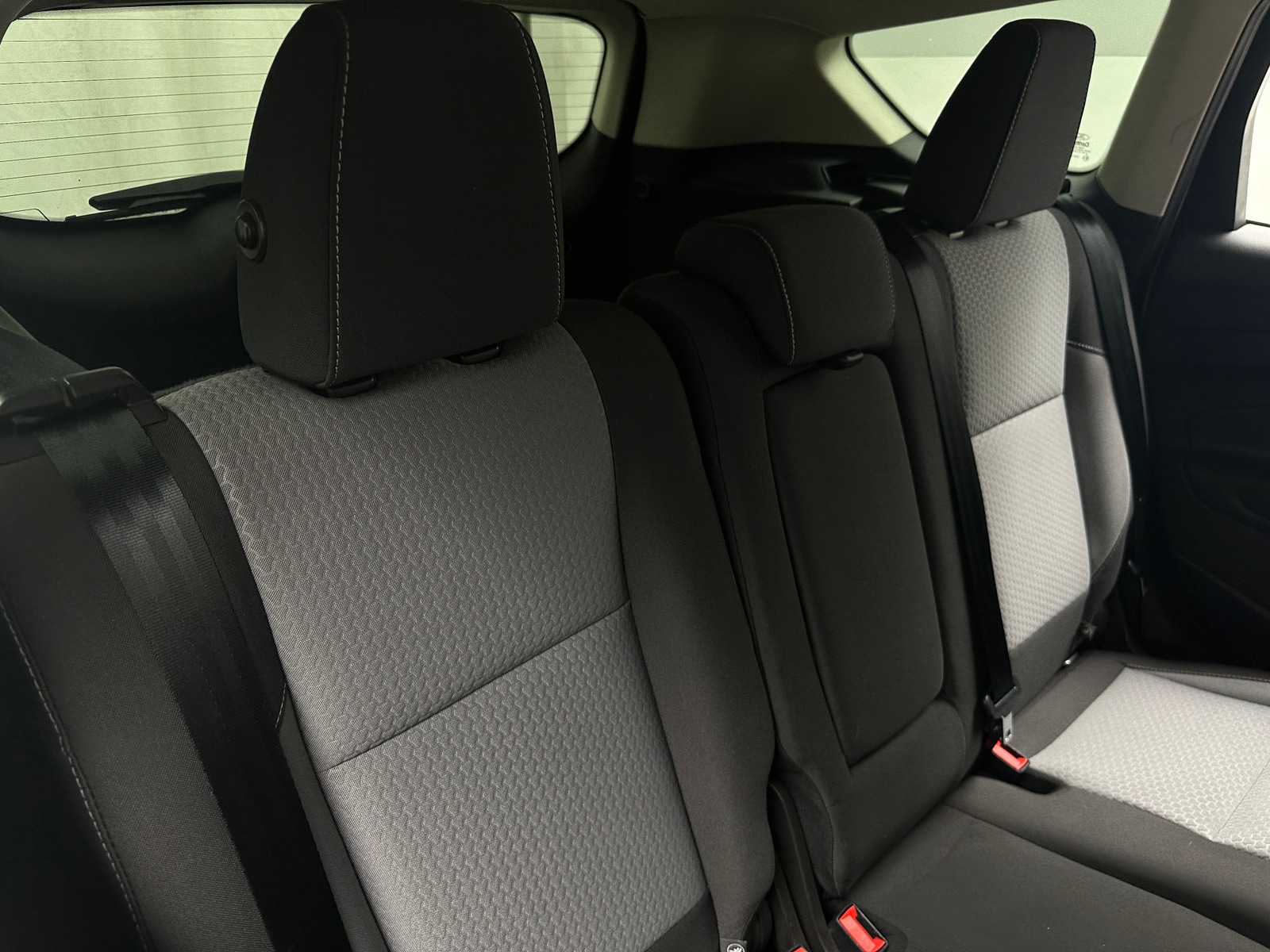 Thumbnail: 2017 Ford Escape - 6
