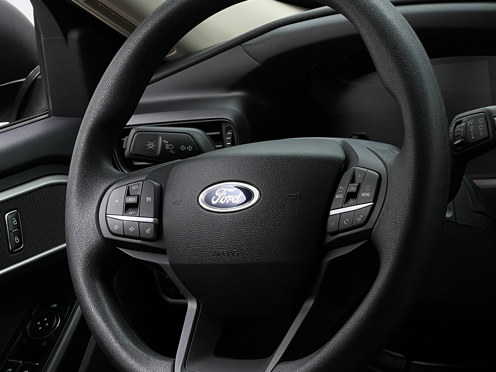 Thumbnail: 2023 Ford Explorer - 5