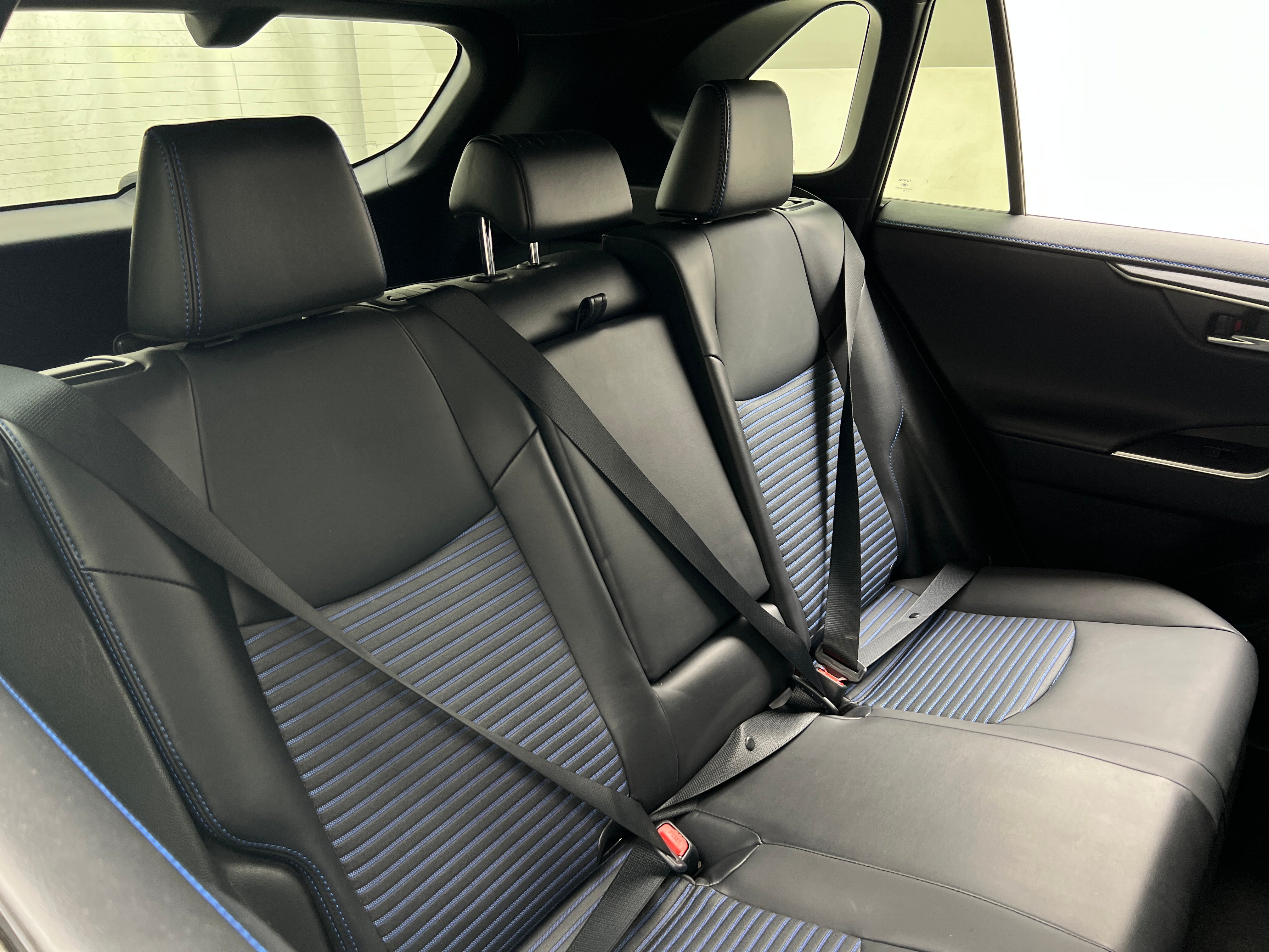Thumbnail: 2022 Toyota RAV4 - 5