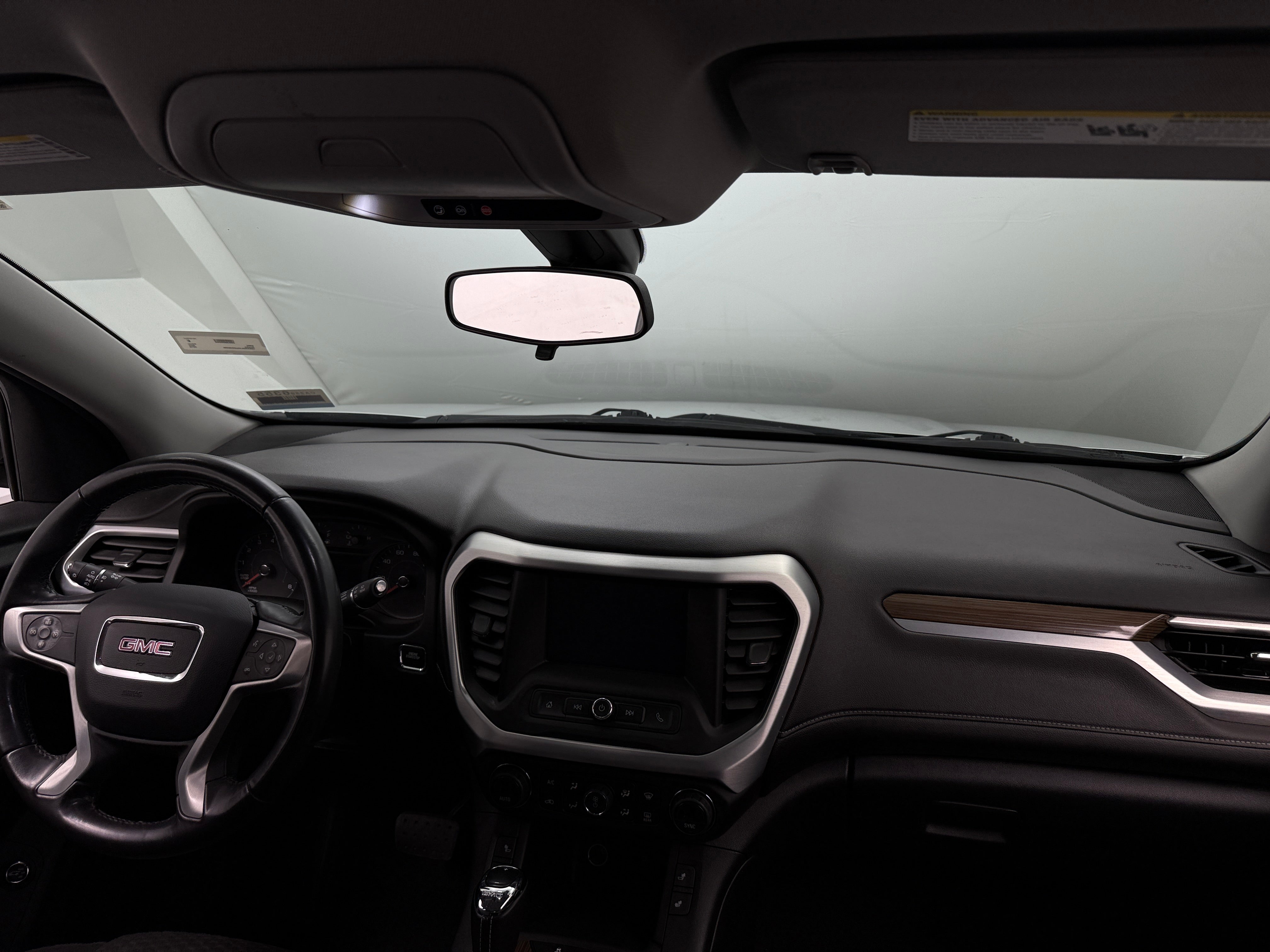 Thumbnail: 2018 GMC Acadia - 3