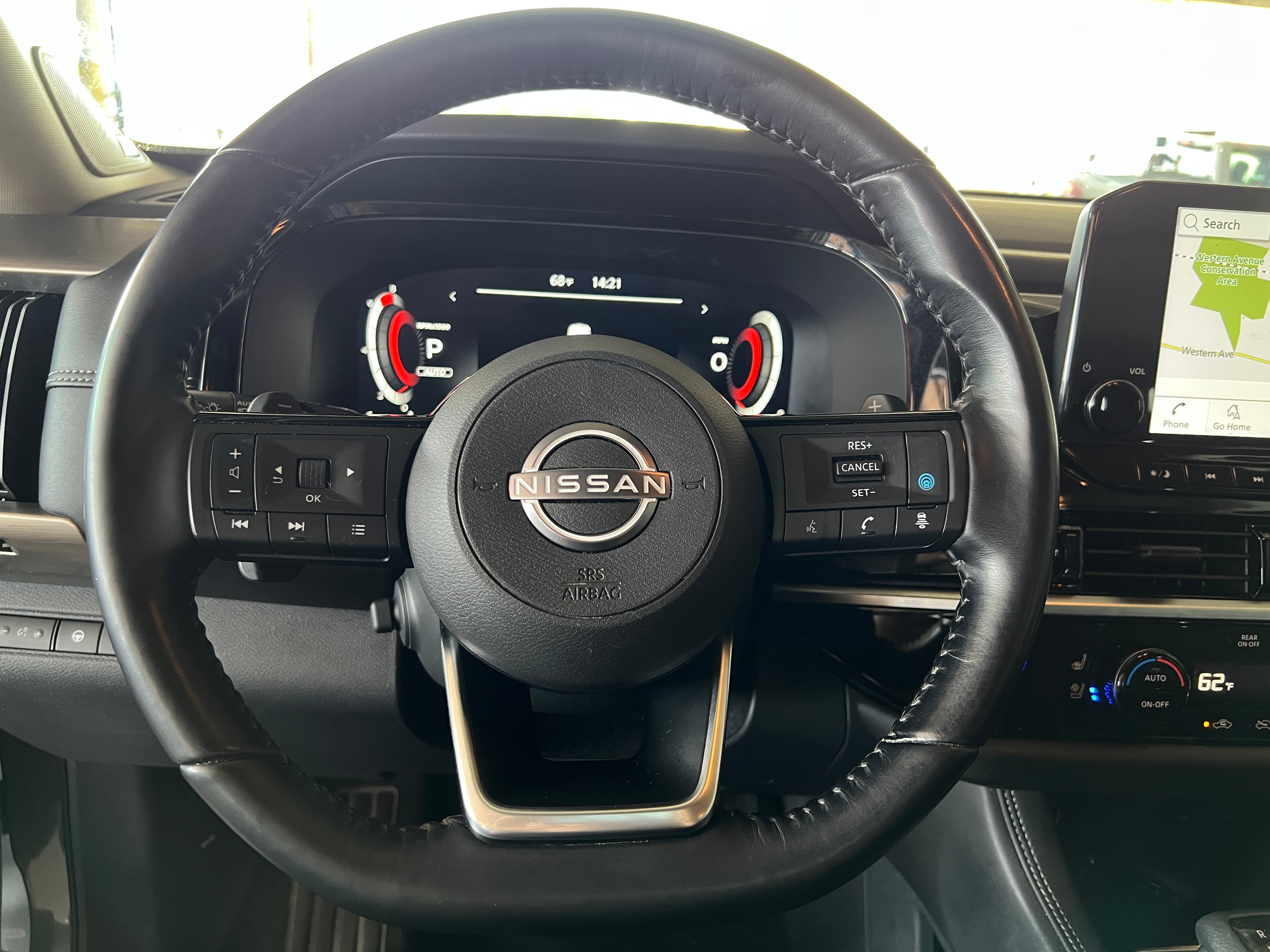 Thumbnail: 2022 Nissan Pathfinder - 5