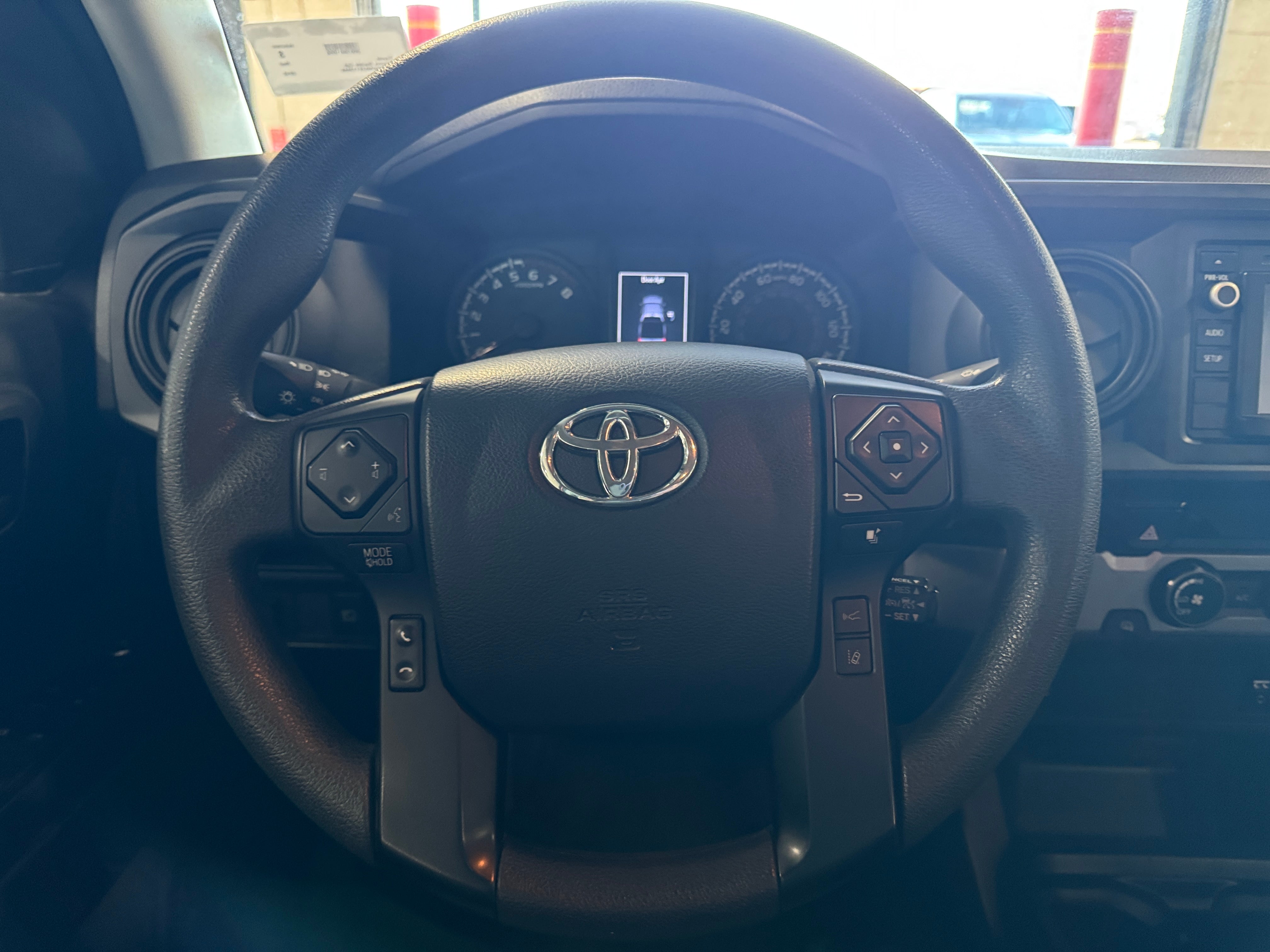 Thumbnail: 2018 Toyota Tacoma - 5