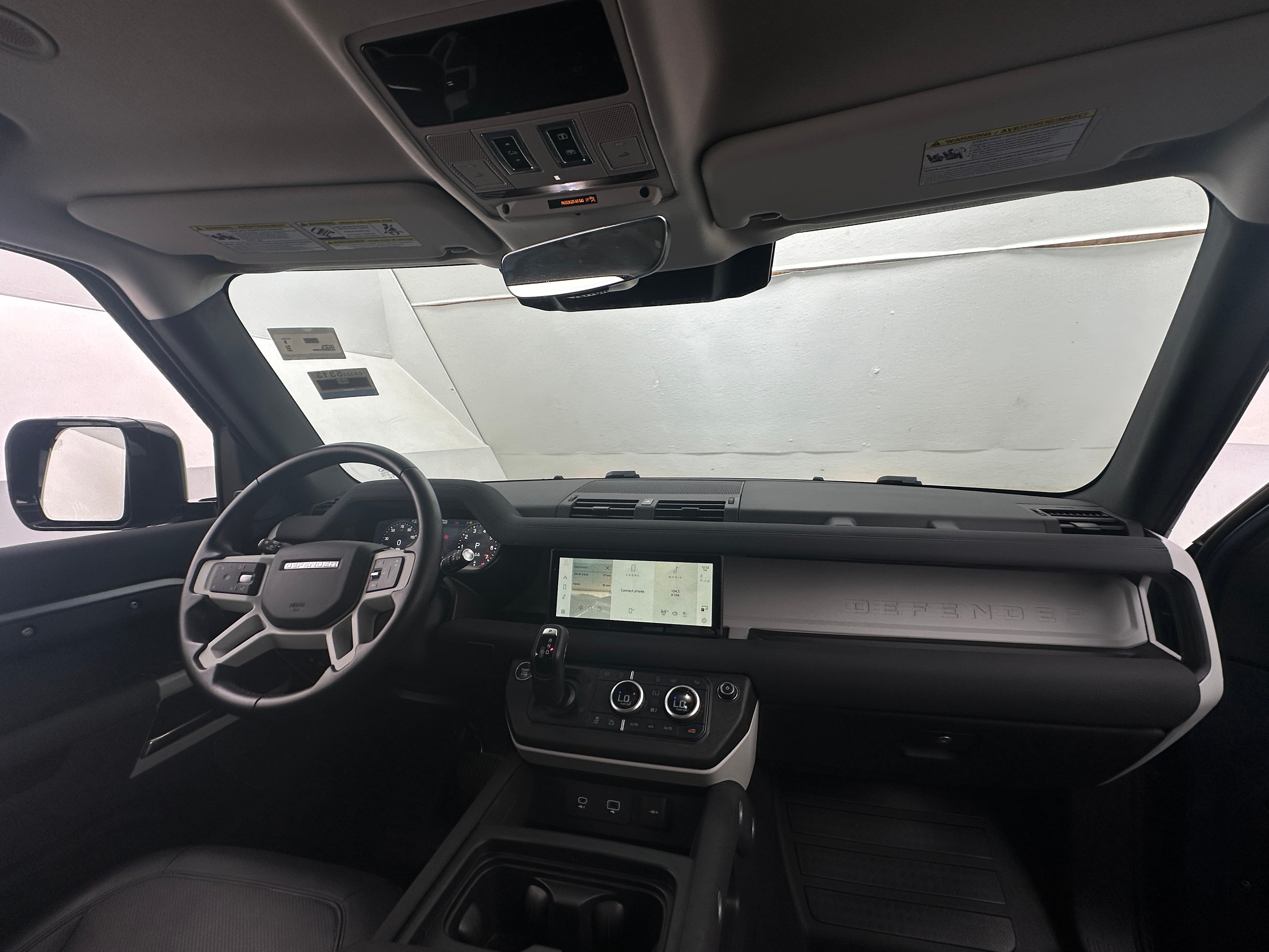 Thumbnail: 2023 Land Rover Defender - 2