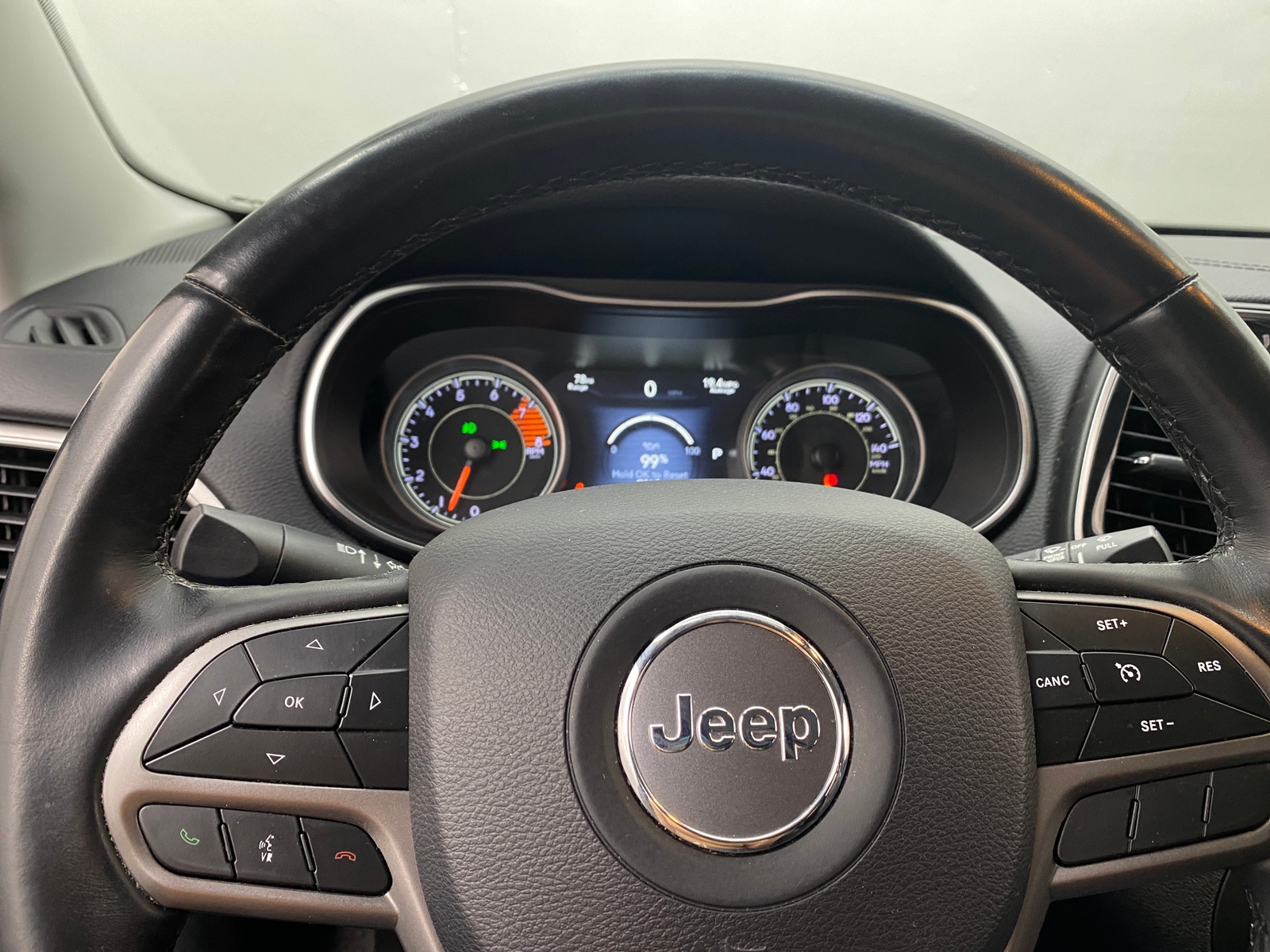Thumbnail: 2019 Jeep Cherokee - 4