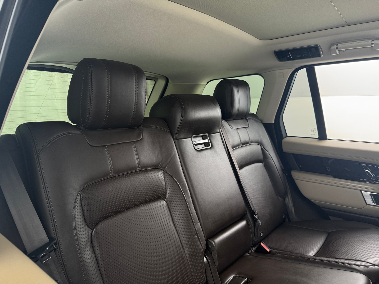 Thumbnail: 2020 Land Rover Range Rover - 5