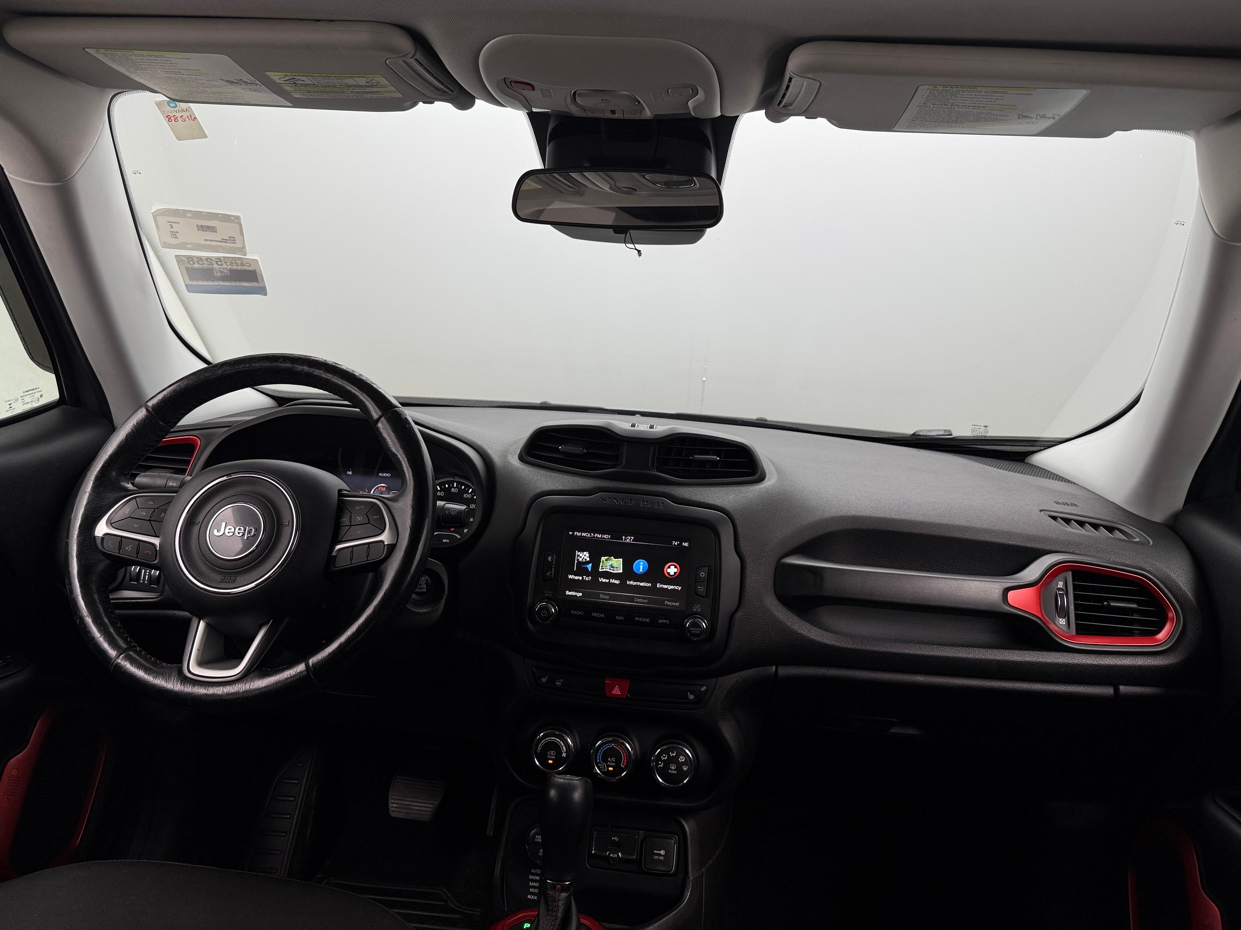 Thumbnail: 2017 Jeep Renegade - 3
