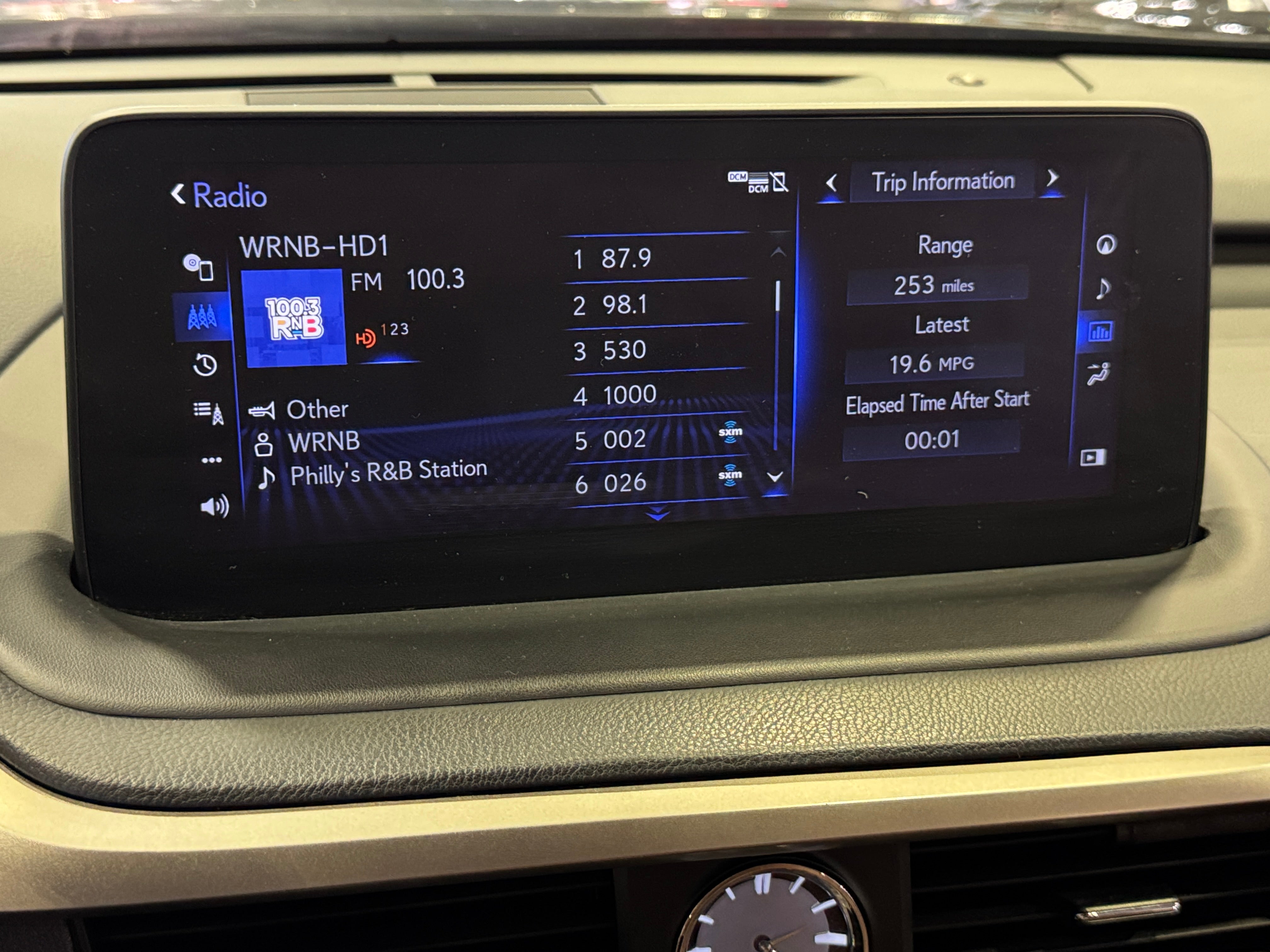 Thumbnail: 2021 Lexus RX - 3