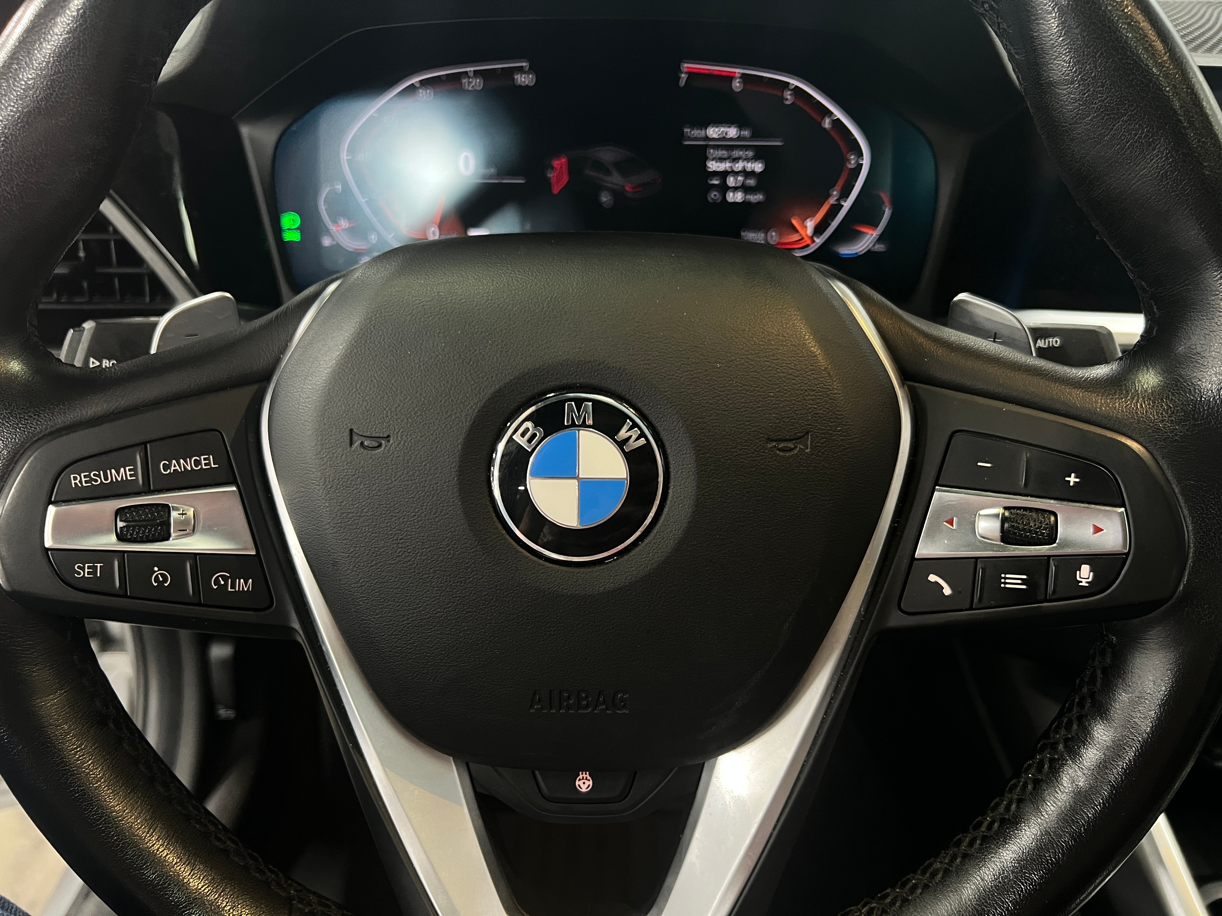Thumbnail: 2019 BMW 3 Series - 4