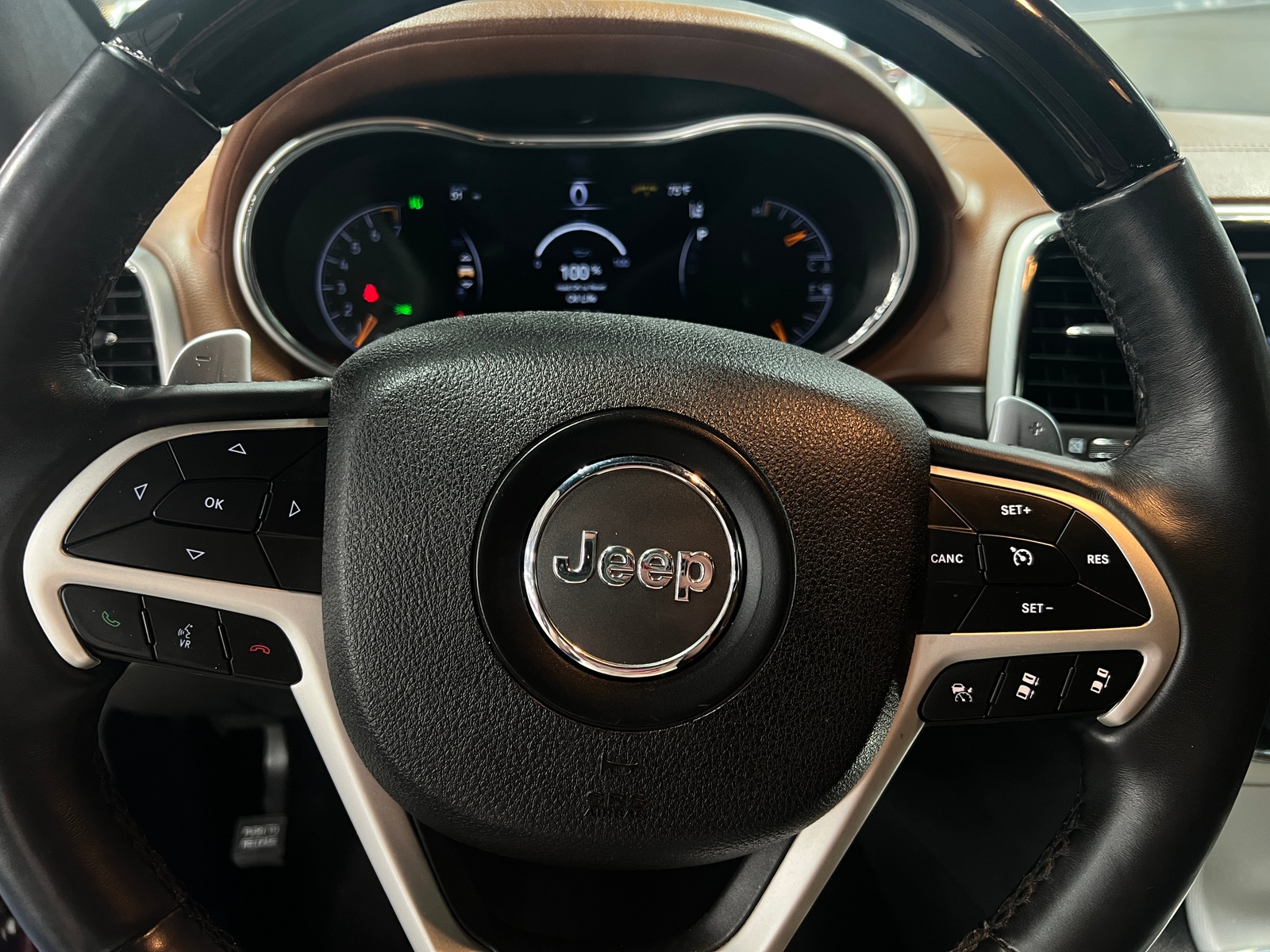 Thumbnail: 2018 Jeep Grand Cherokee - 4