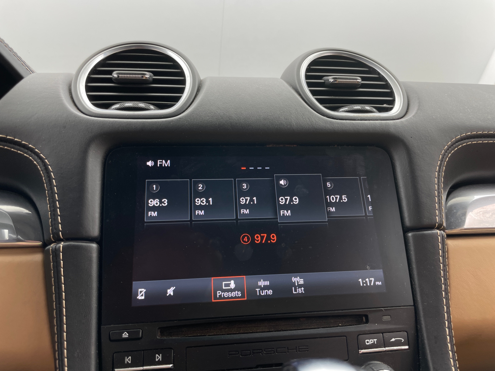 Thumbnail: 2022 Porsche 718 Boxster - 2