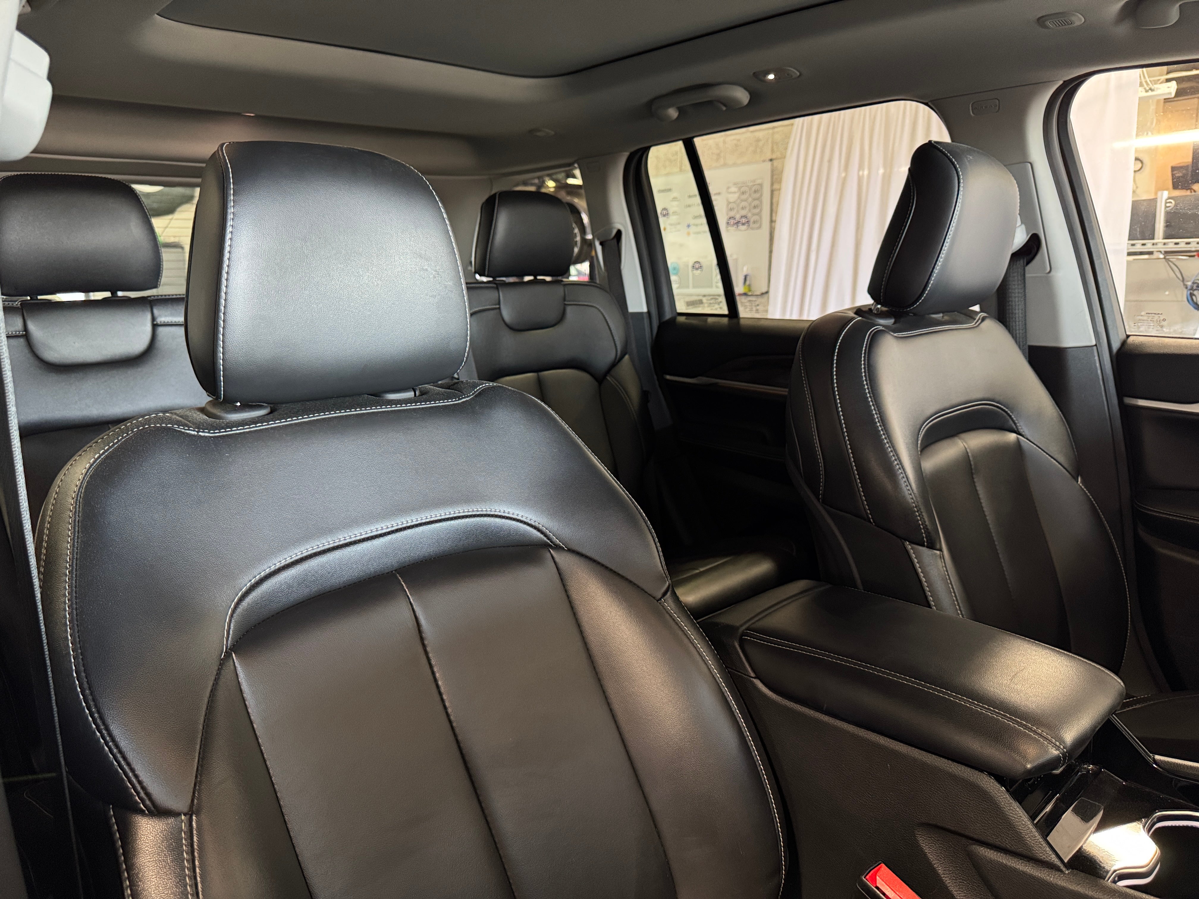 Thumbnail: 2023 Jeep Grand Cherokee - 2