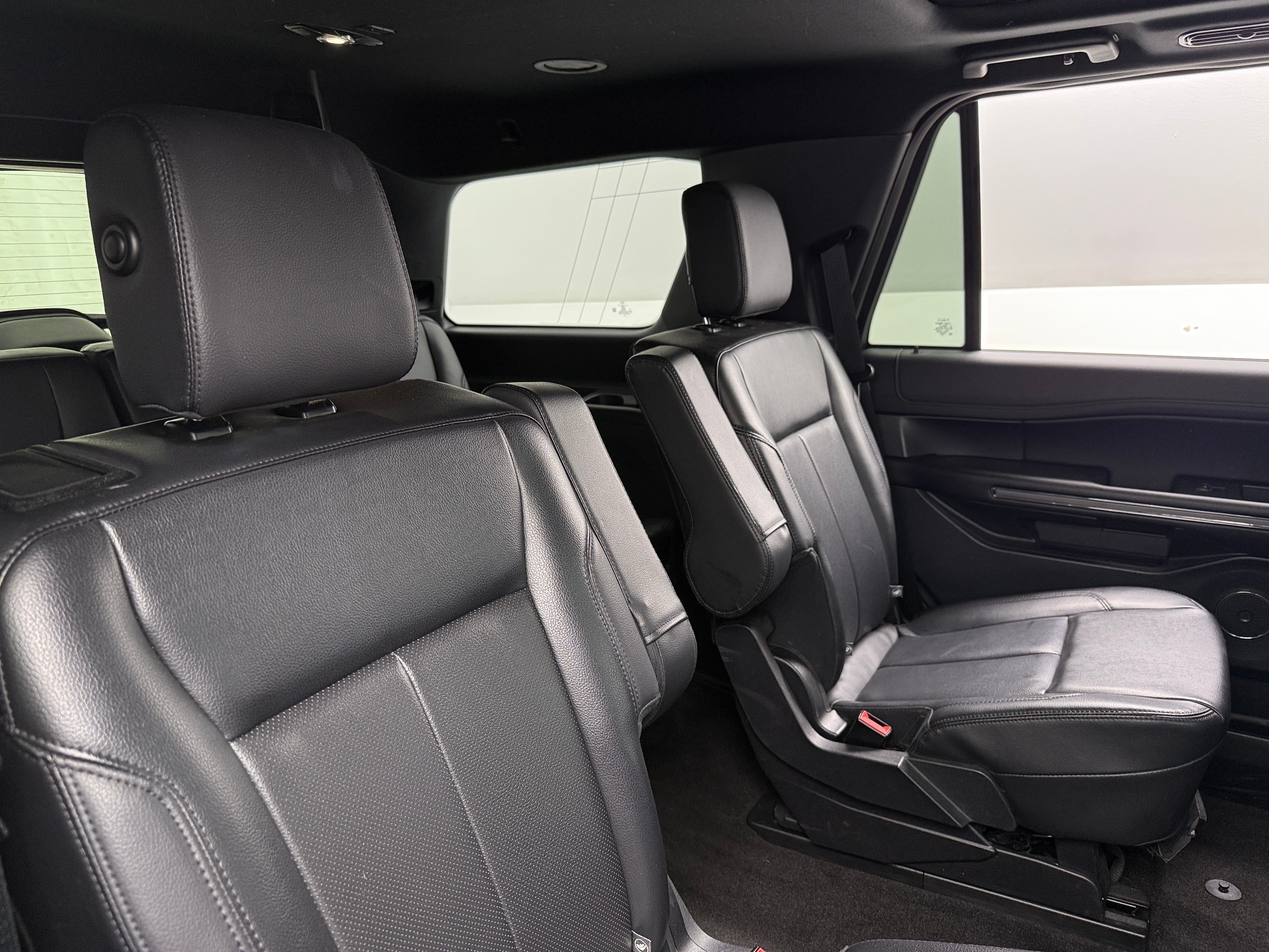 Thumbnail: 2020 Ford Expedition - 5