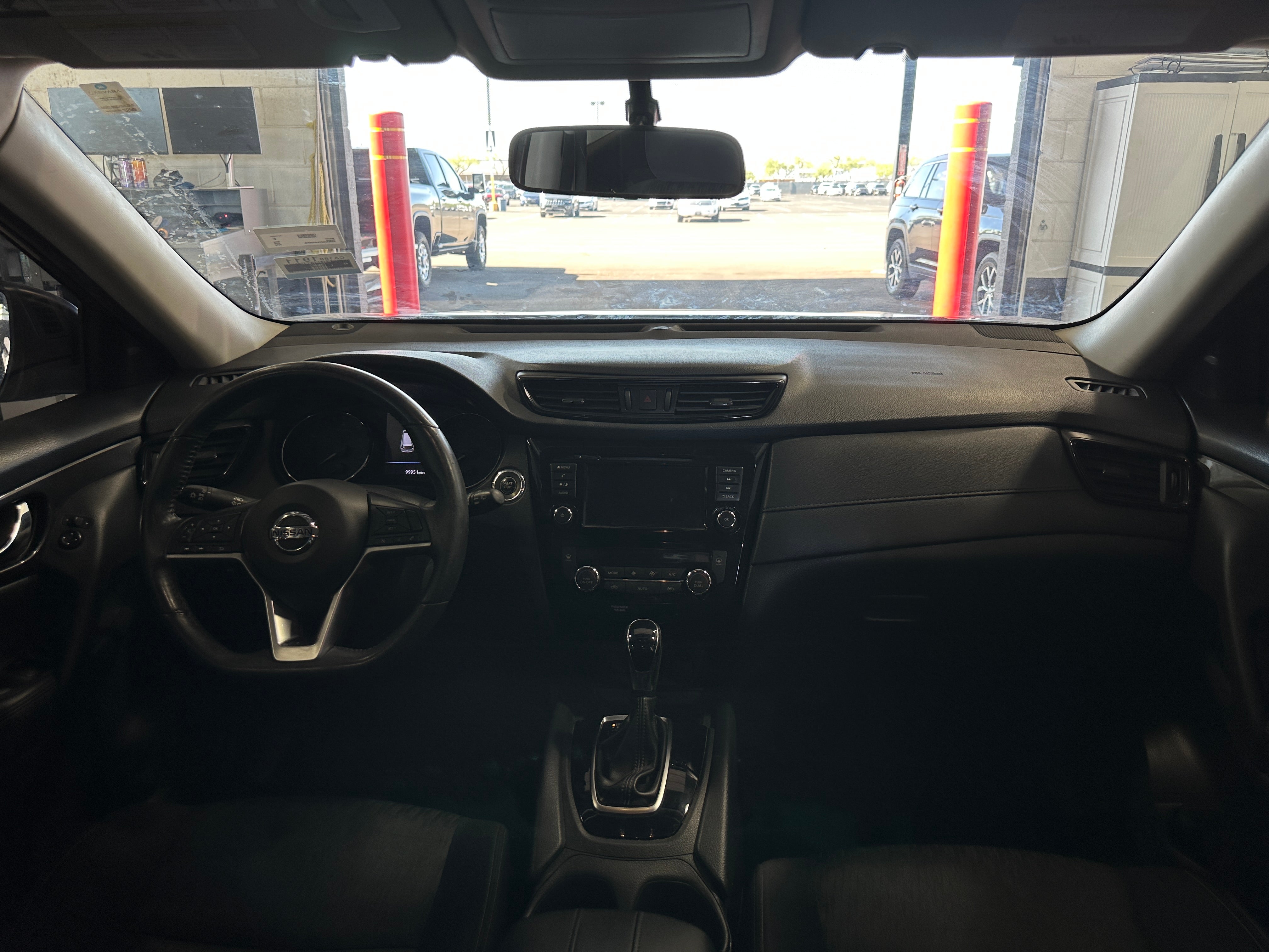 Thumbnail: 2018 Nissan Rogue - 3