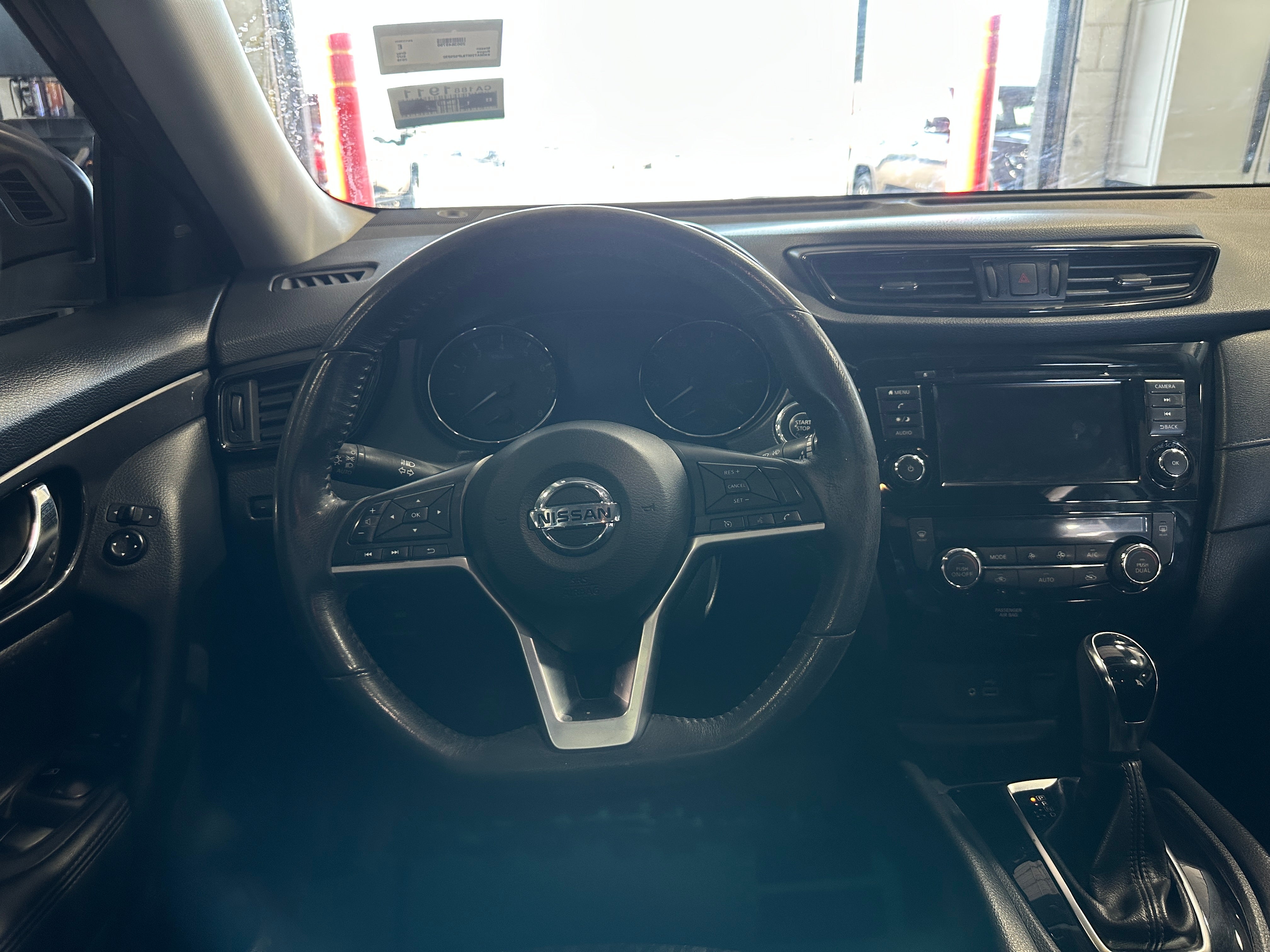 Thumbnail: 2018 Nissan Rogue - 5