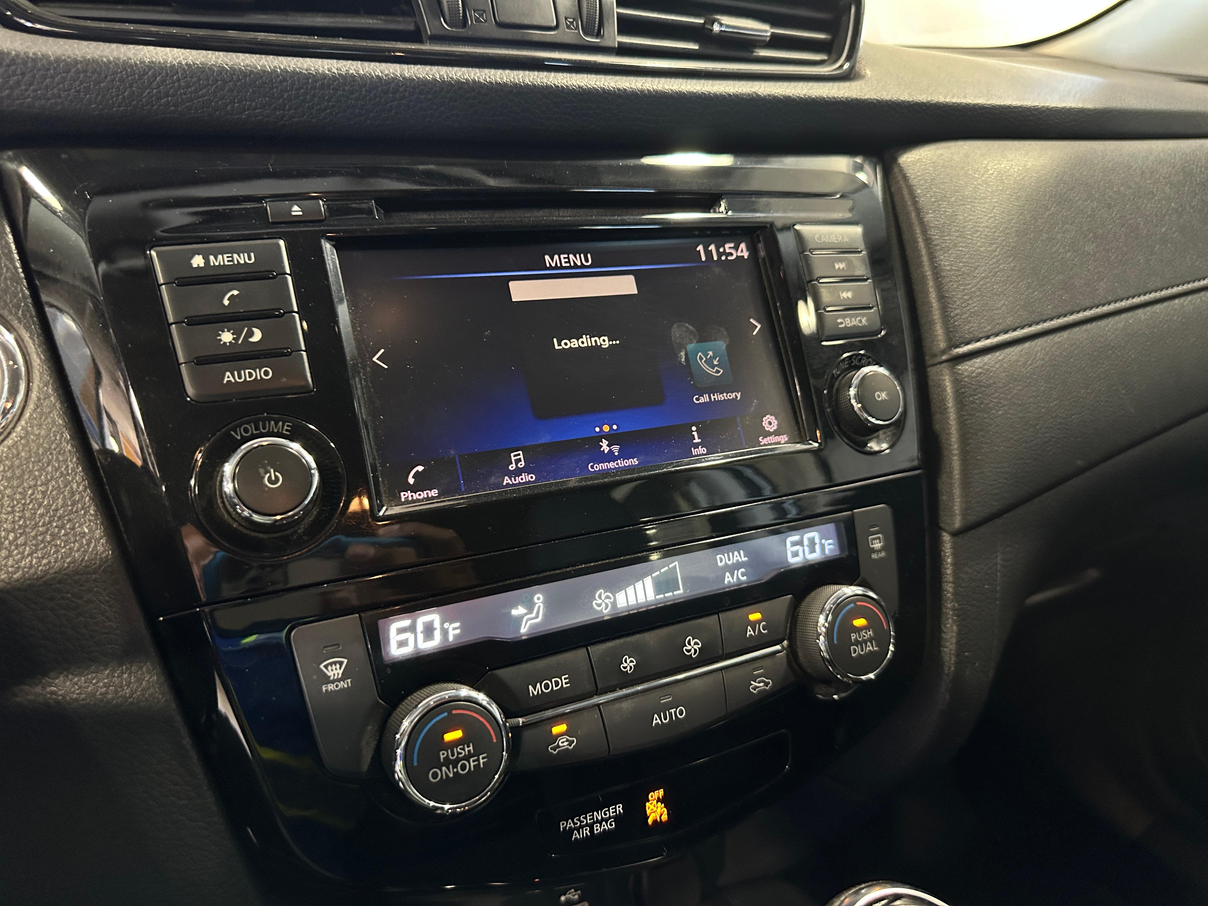 Thumbnail: 2018 Nissan Rogue - 4