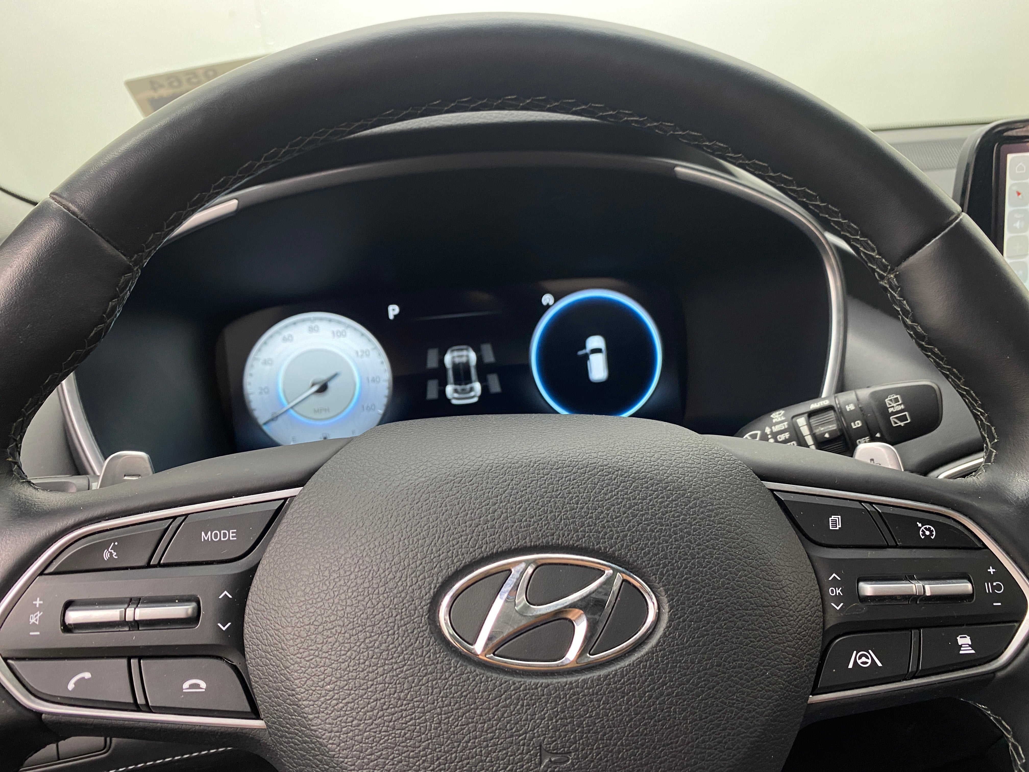 Thumbnail: 2022 Hyundai Santa Fe - 4