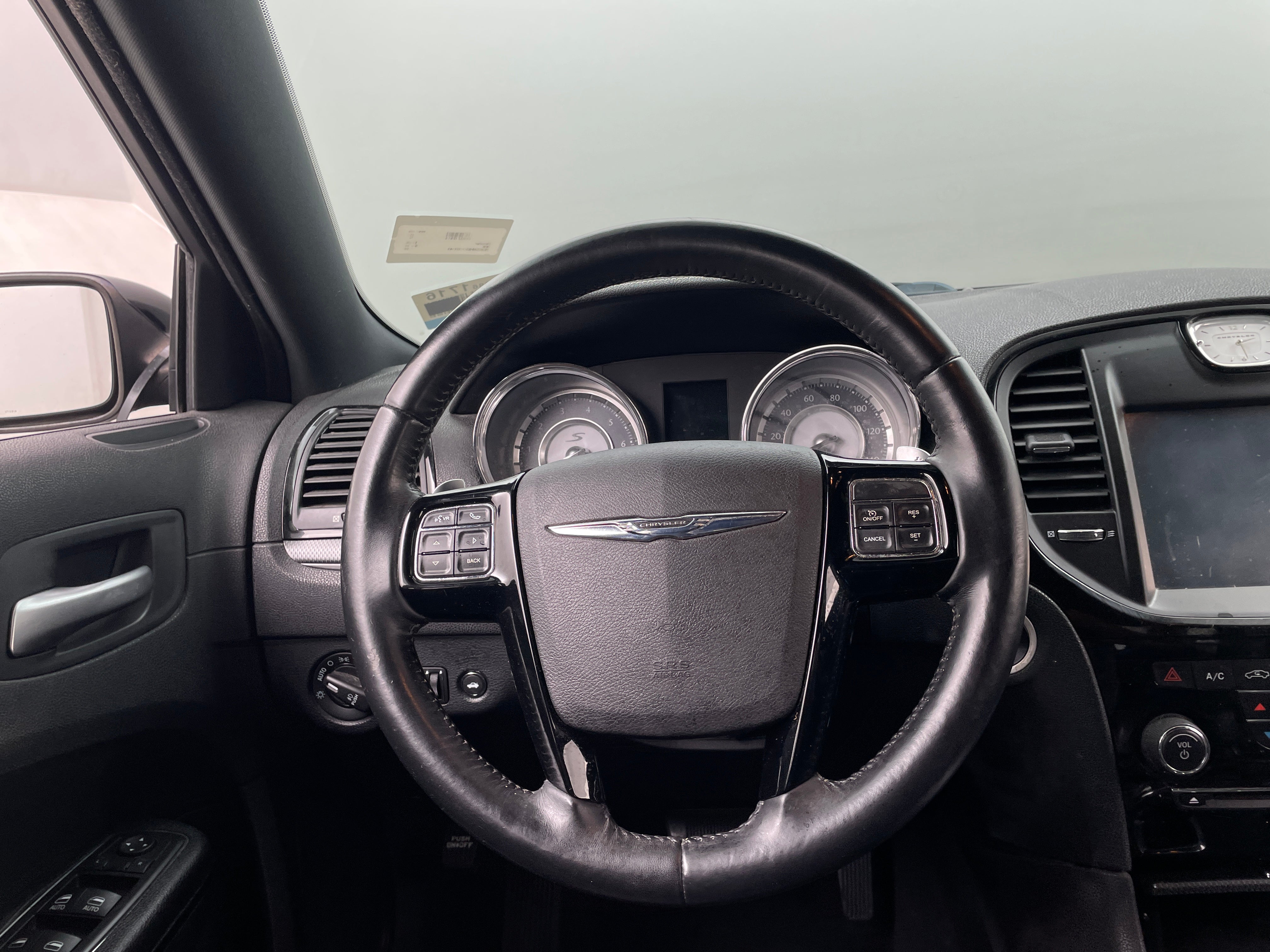 Thumbnail: 2014 Chrysler 300 - 4