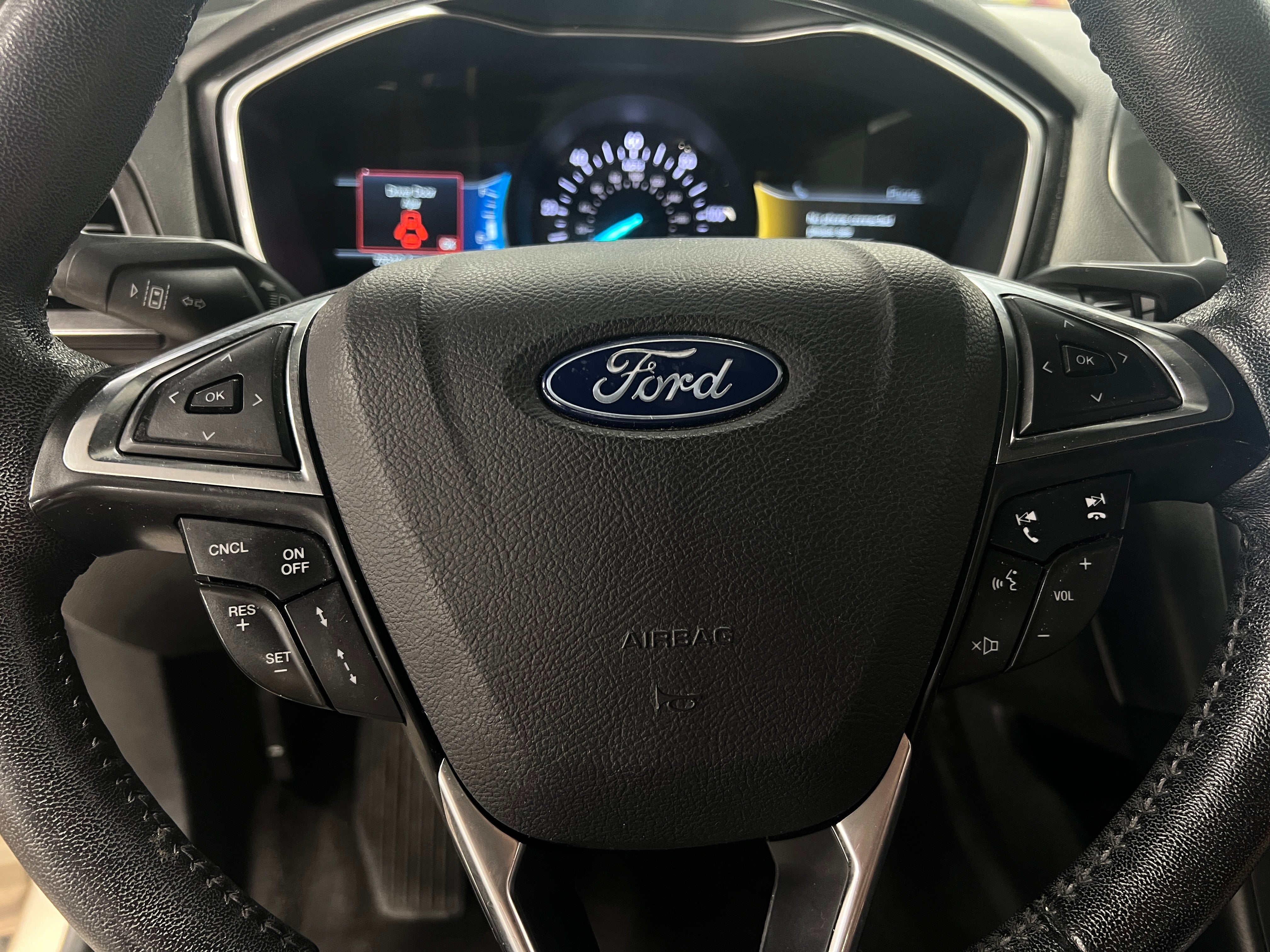 Thumbnail: 2019 Ford Fusion - 4