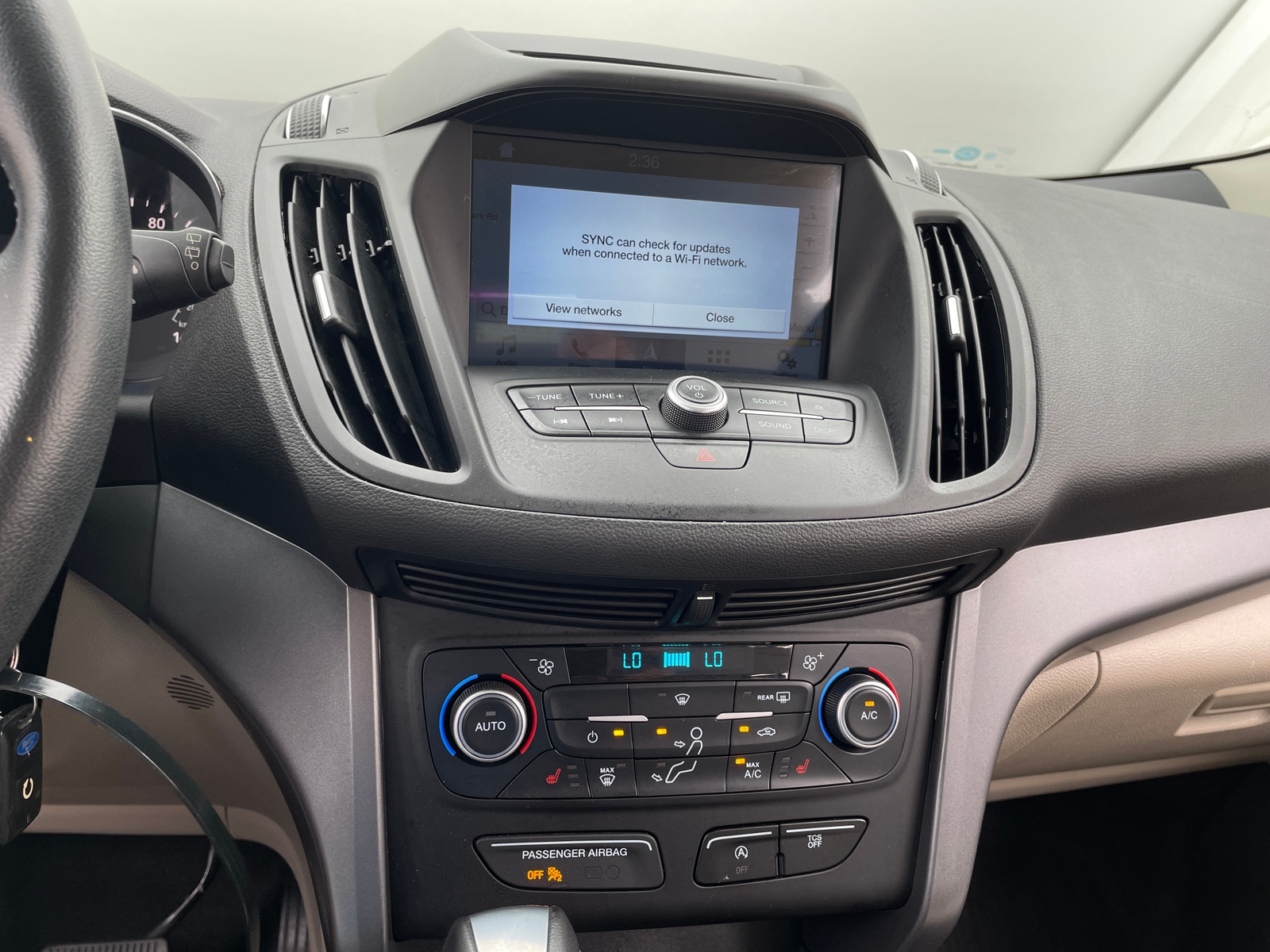Thumbnail: 2018 Ford Escape - 3