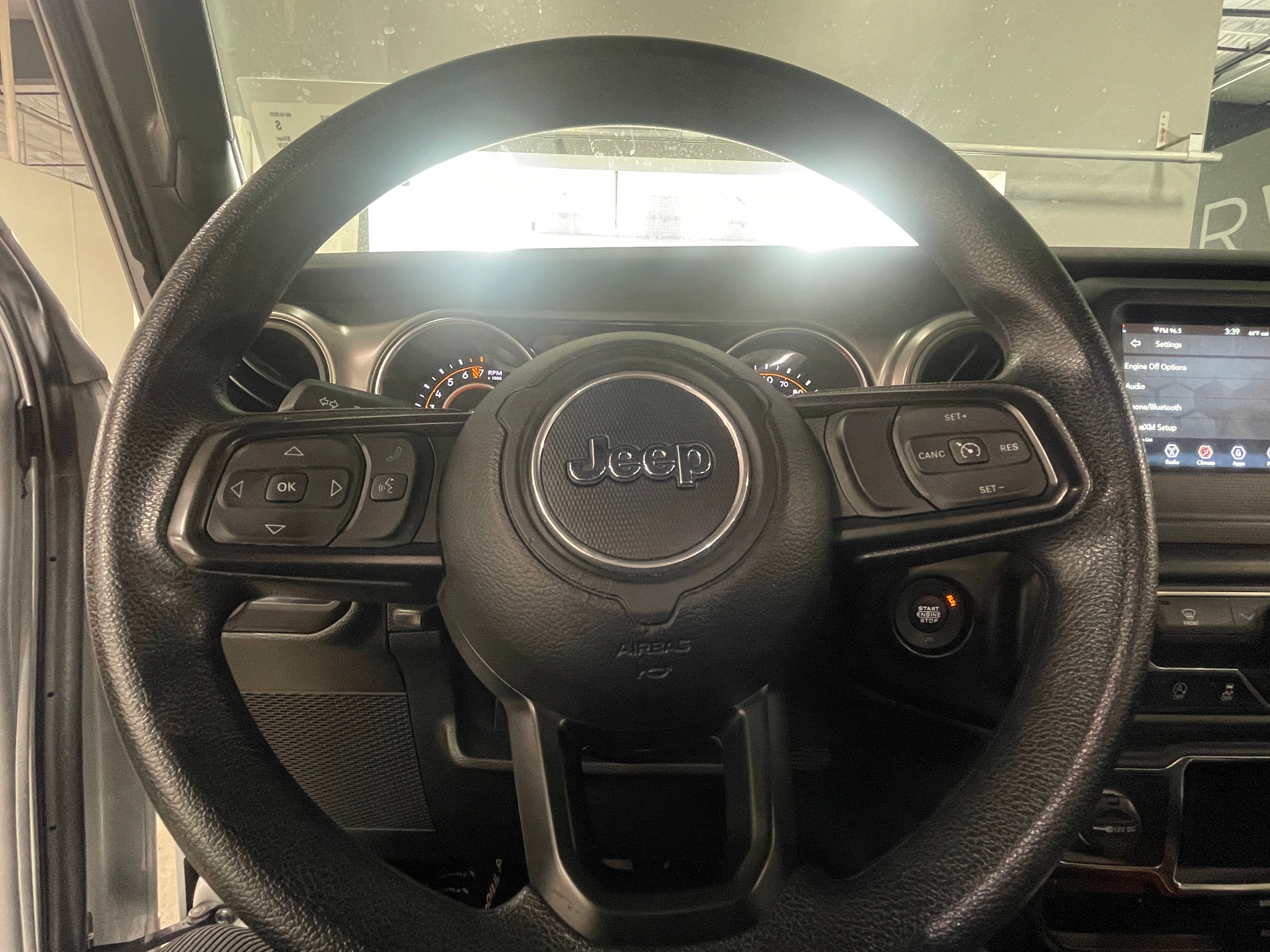 Thumbnail: 2022 Jeep Wrangler - 5