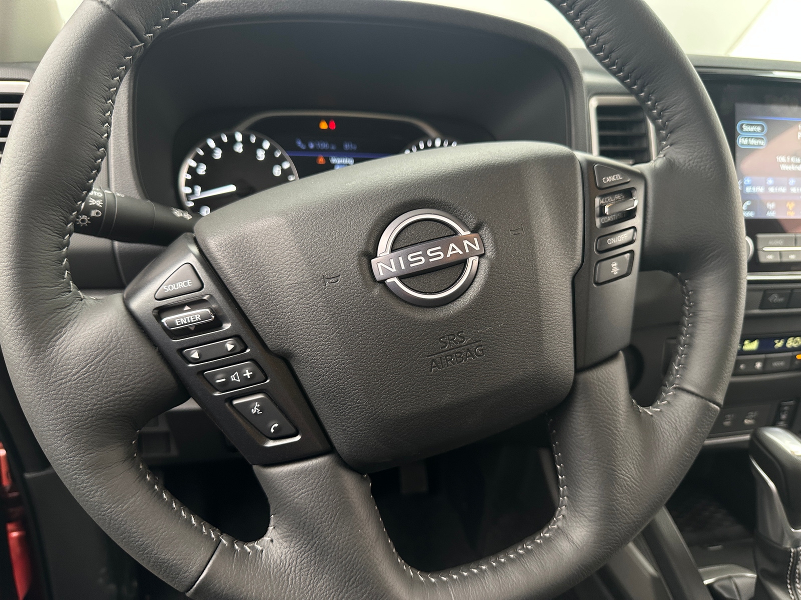 Thumbnail: 2024 Nissan Frontier - 5