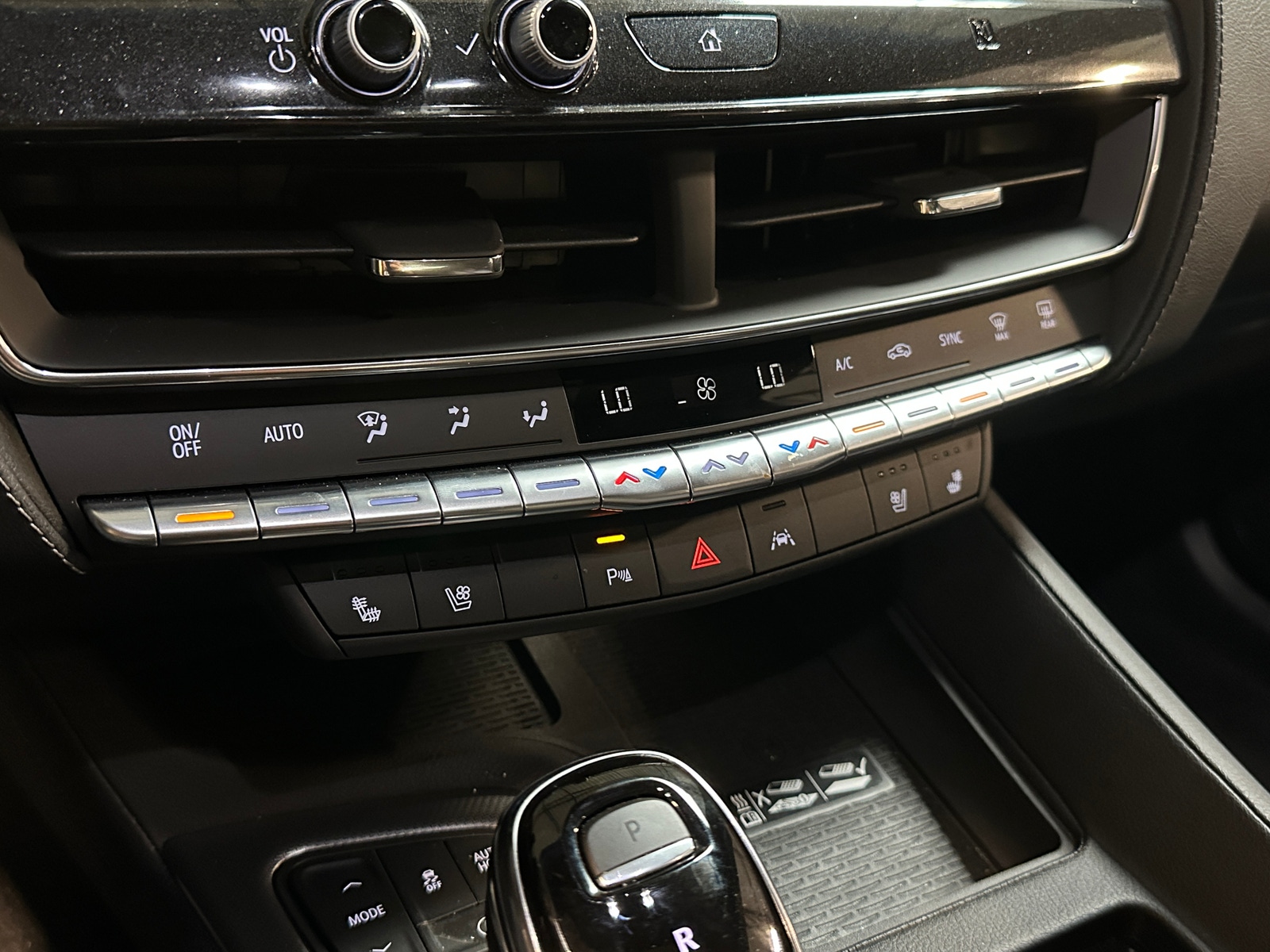 Thumbnail: 2020 Cadillac CT5 - 3