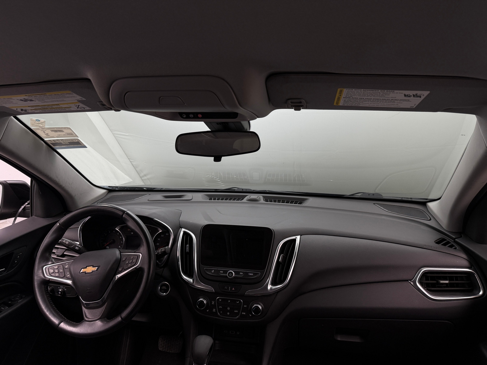Thumbnail: 2022 Chevrolet Equinox - 3