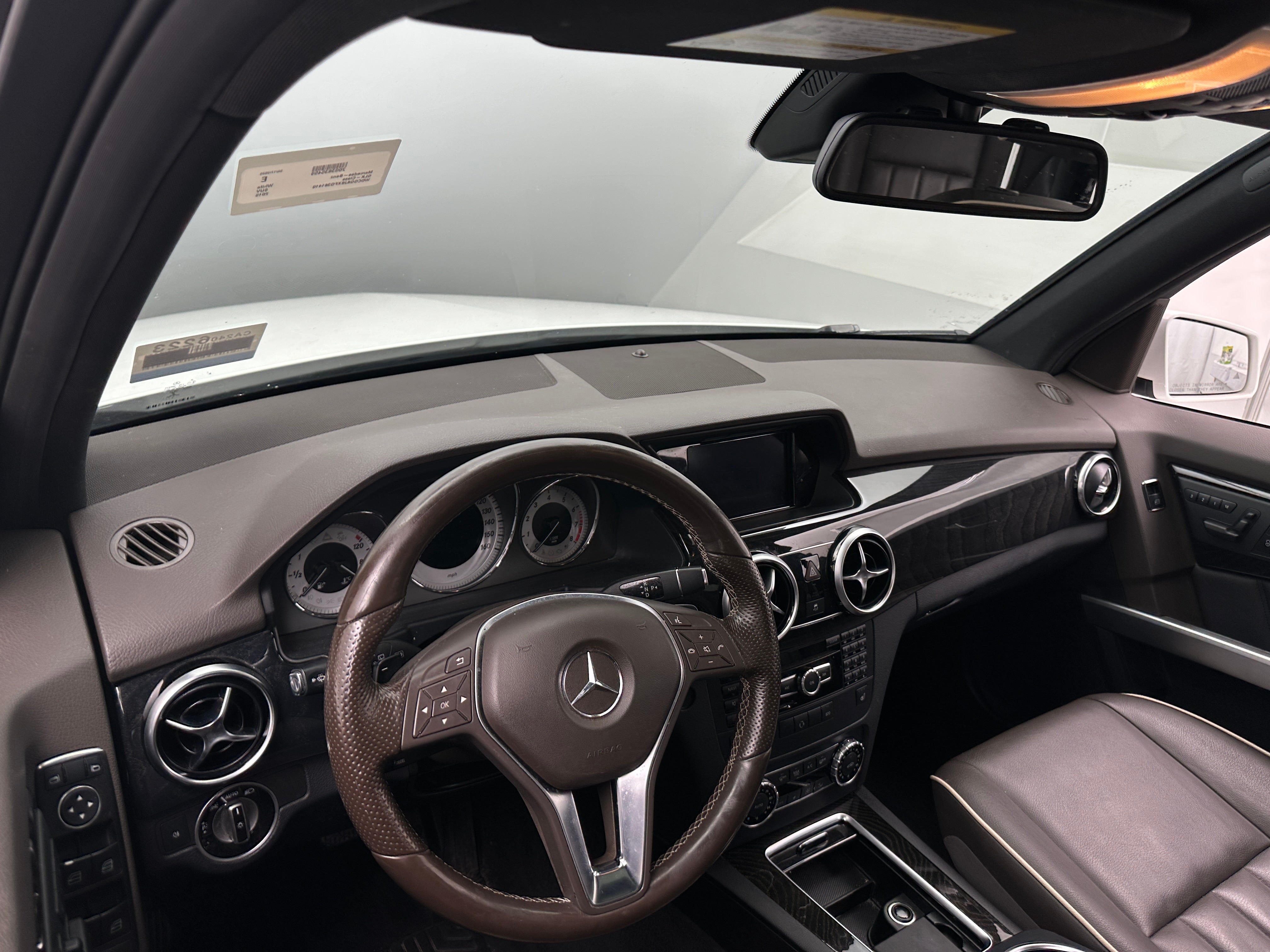 Thumbnail: 2015 Mercedes-Benz GLK - 2