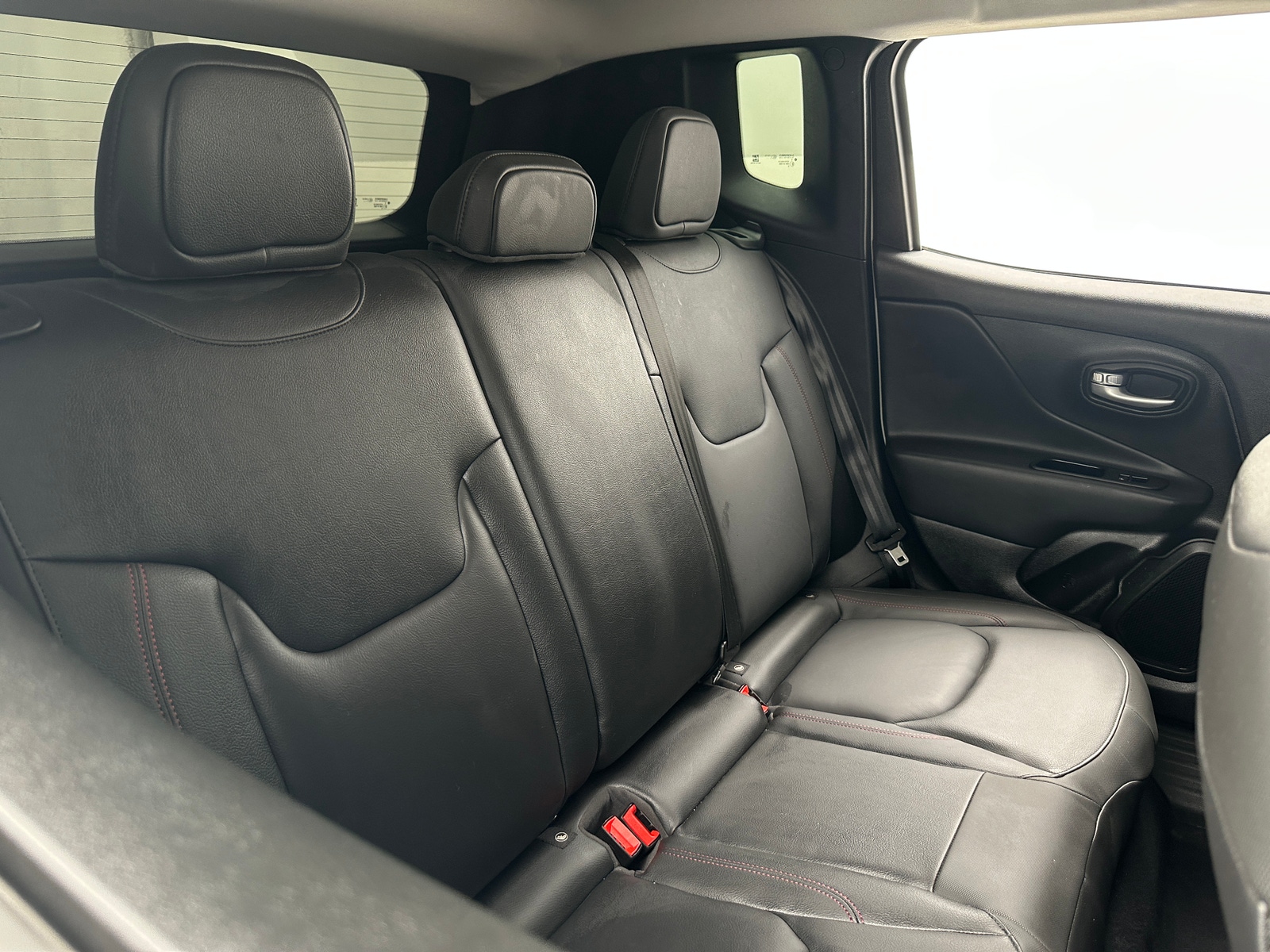 Thumbnail: 2023 Jeep Renegade - 5