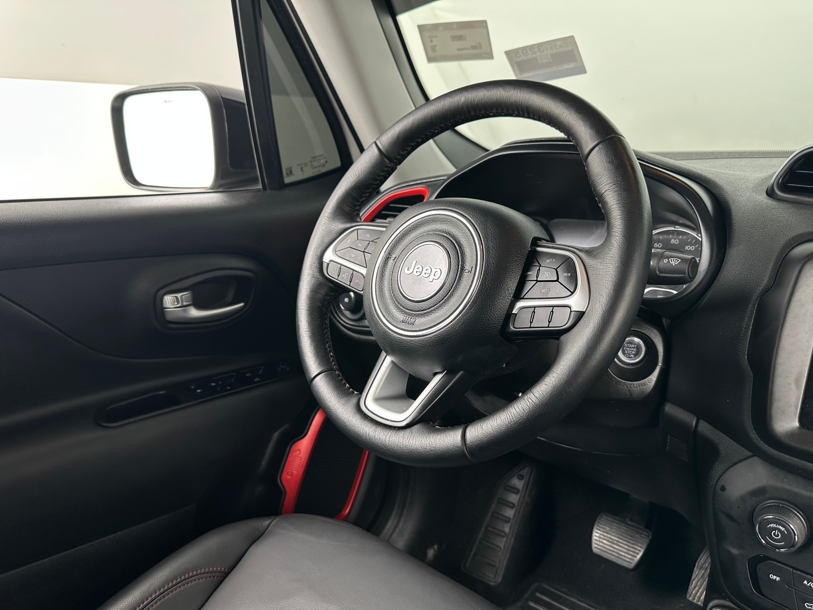 Thumbnail: 2023 Jeep Renegade - 4