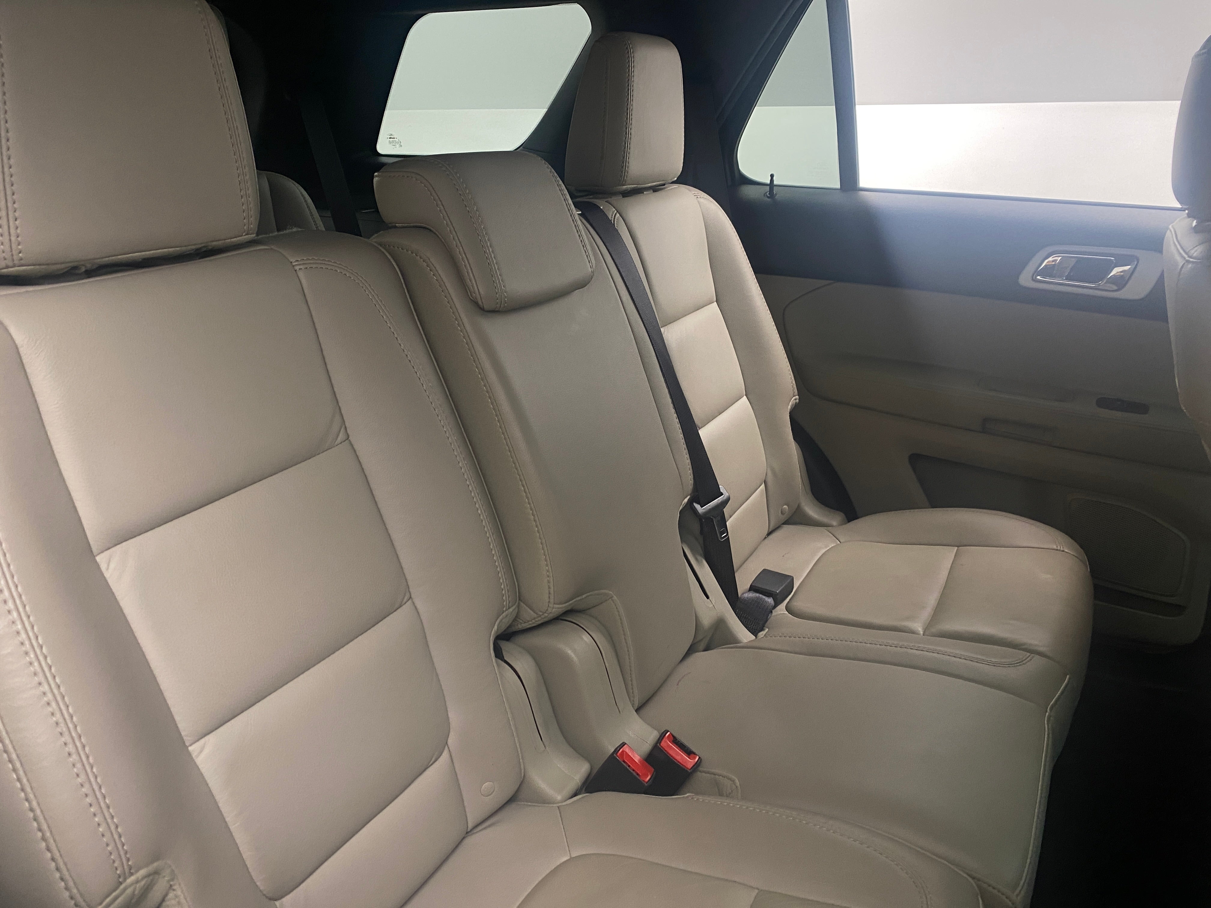 Thumbnail: 2014 Ford Explorer - 5