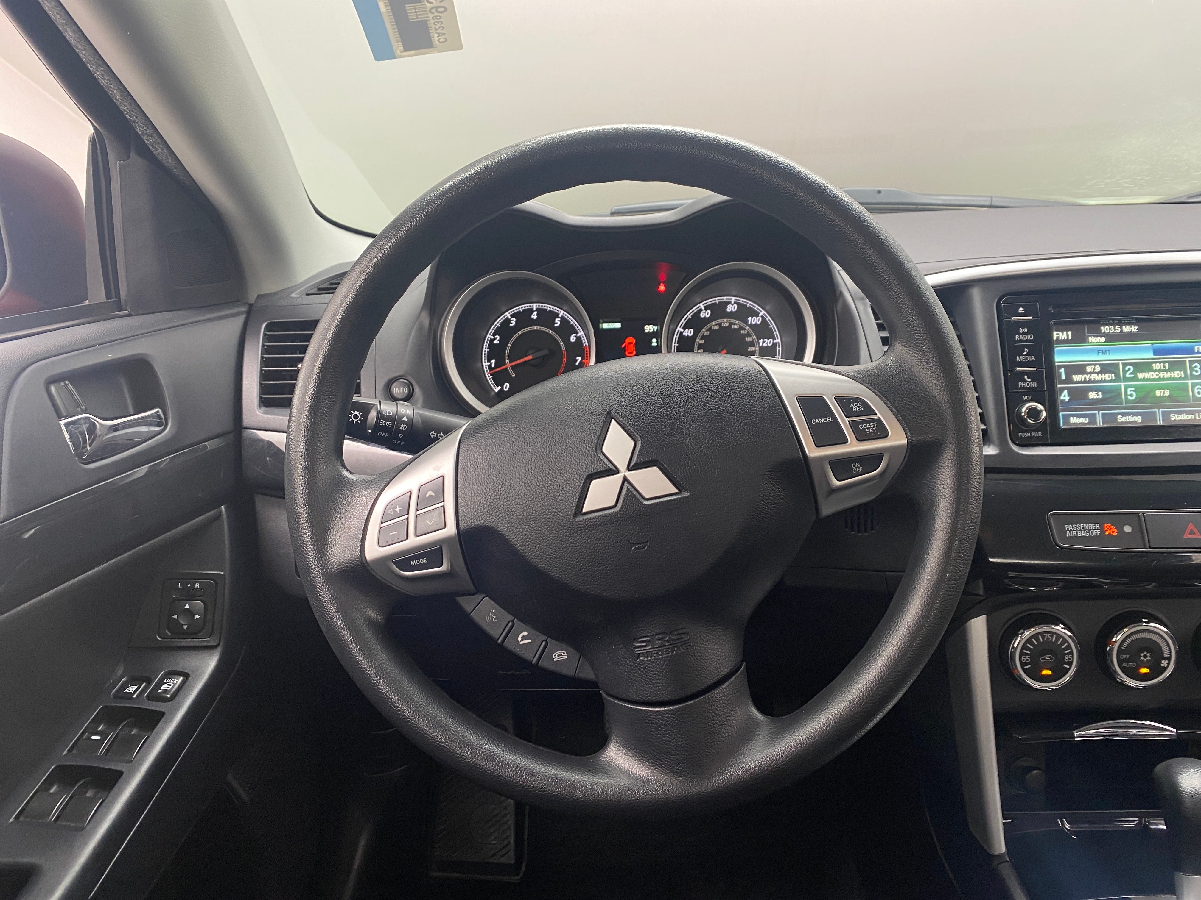 Thumbnail: 2016 Mitsubishi Lancer - 5