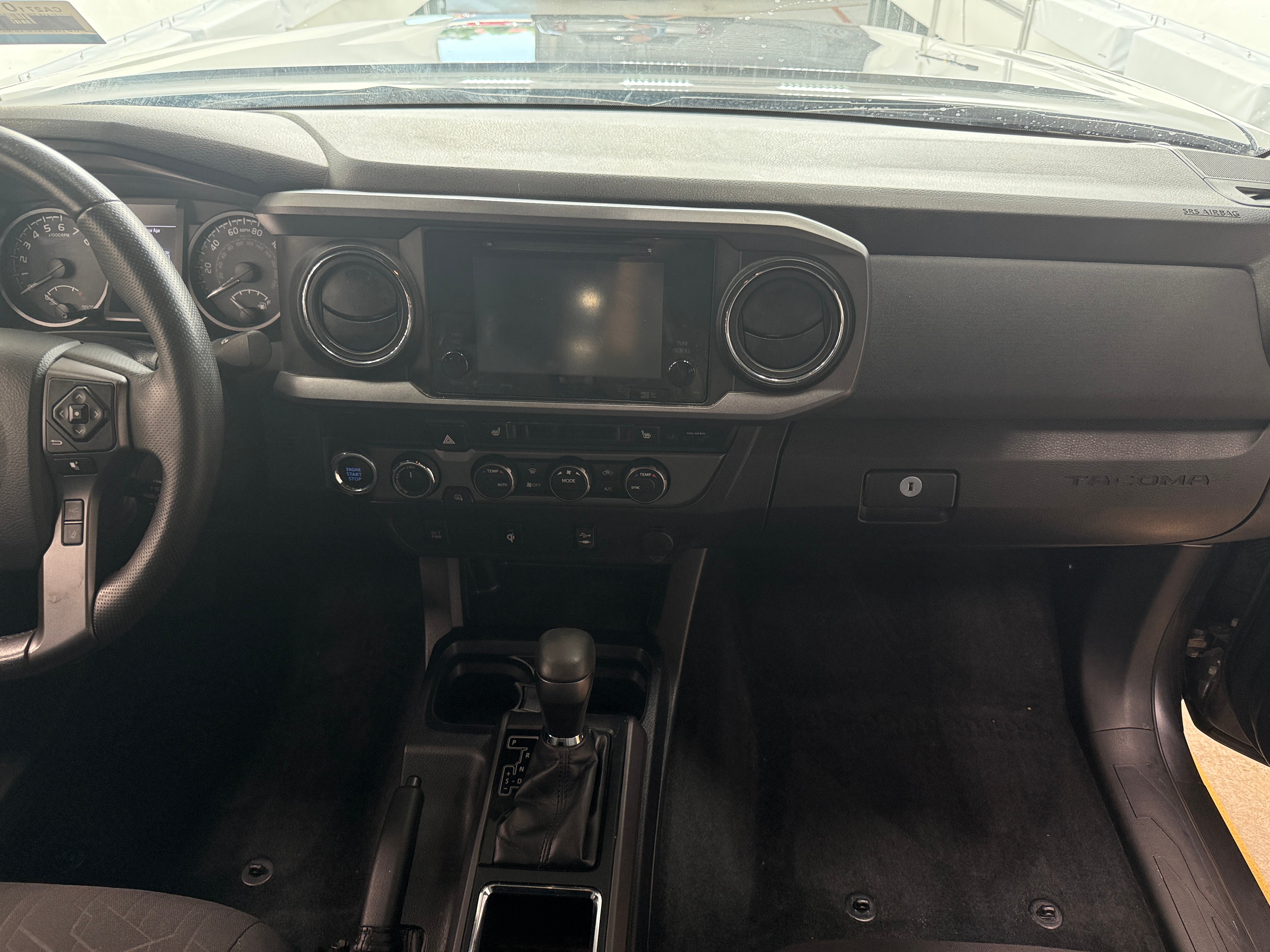 Thumbnail: 2019 Toyota Tacoma - 3