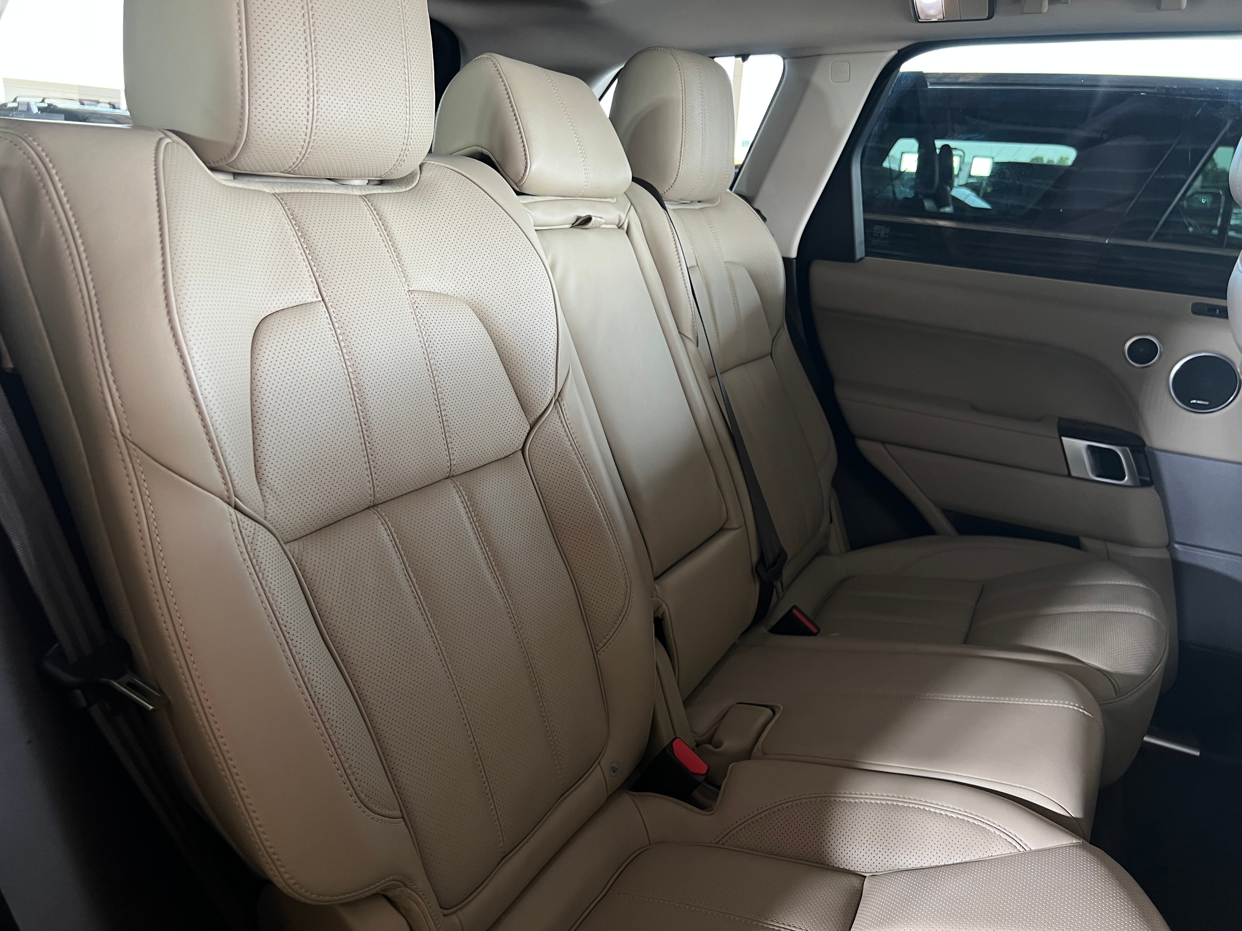 Thumbnail: 2014 Land Rover Range Rover Sport - 5