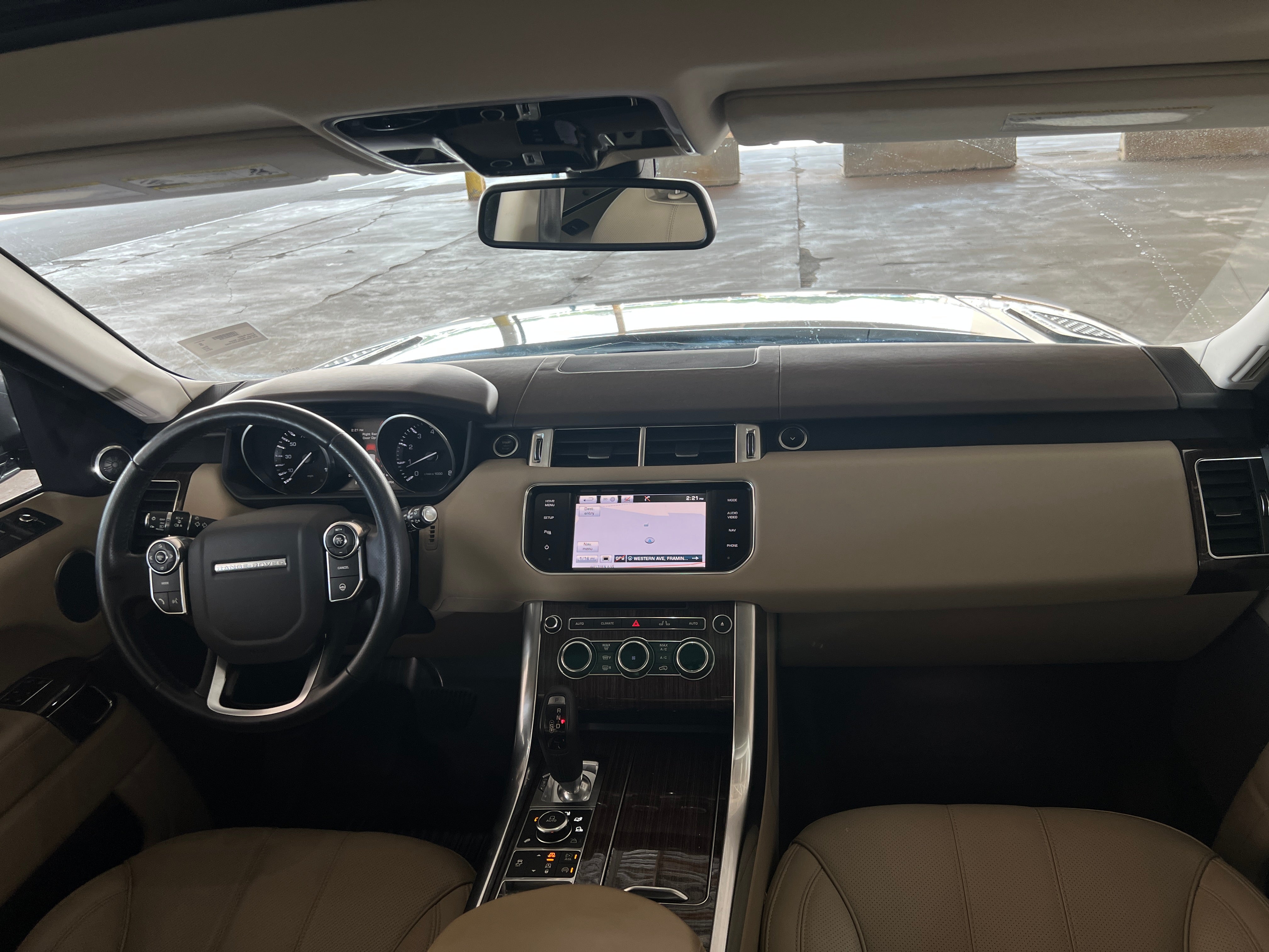 Thumbnail: 2014 Land Rover Range Rover Sport - 2