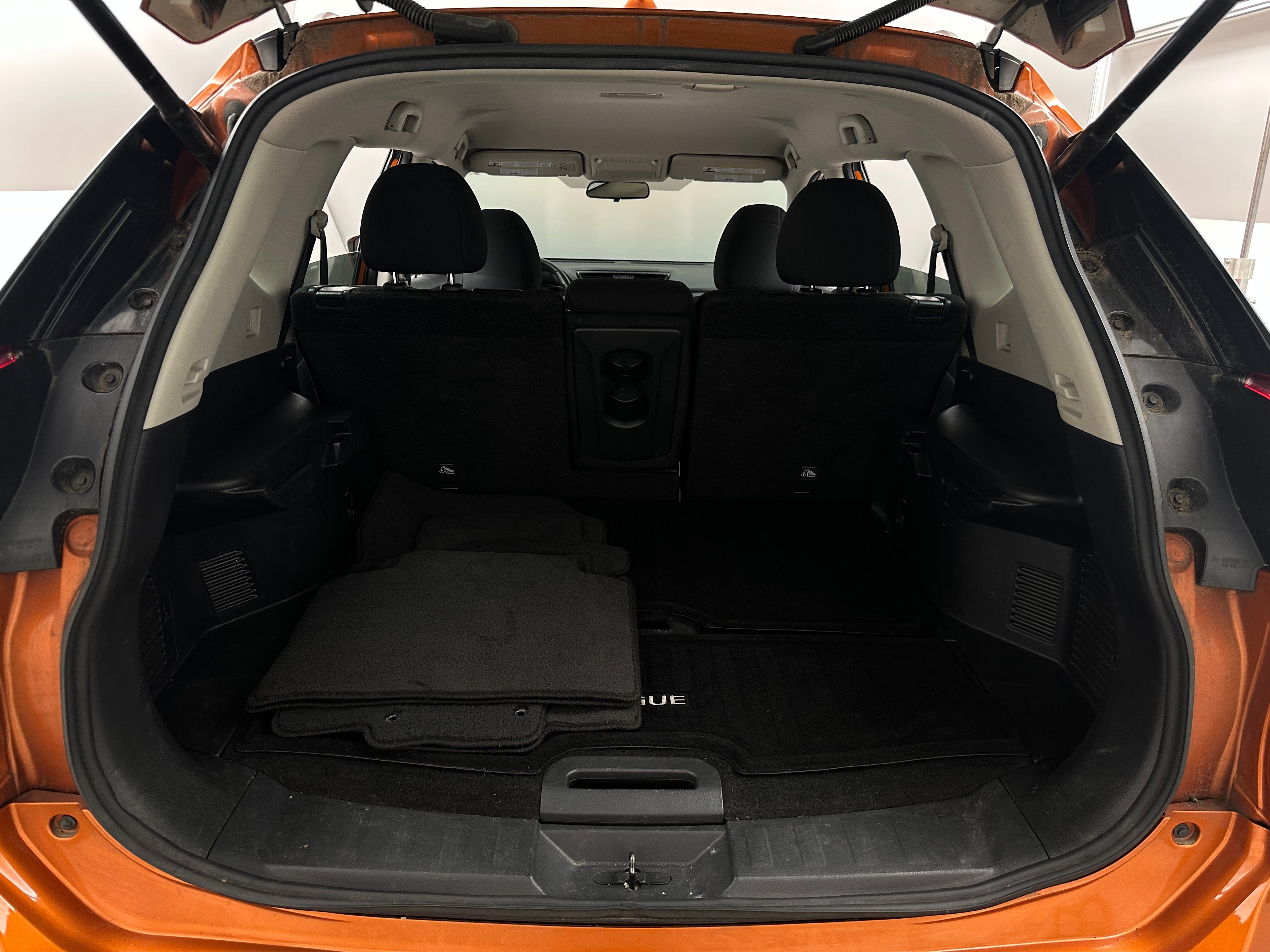 Thumbnail: 2018 Nissan Rogue - 7