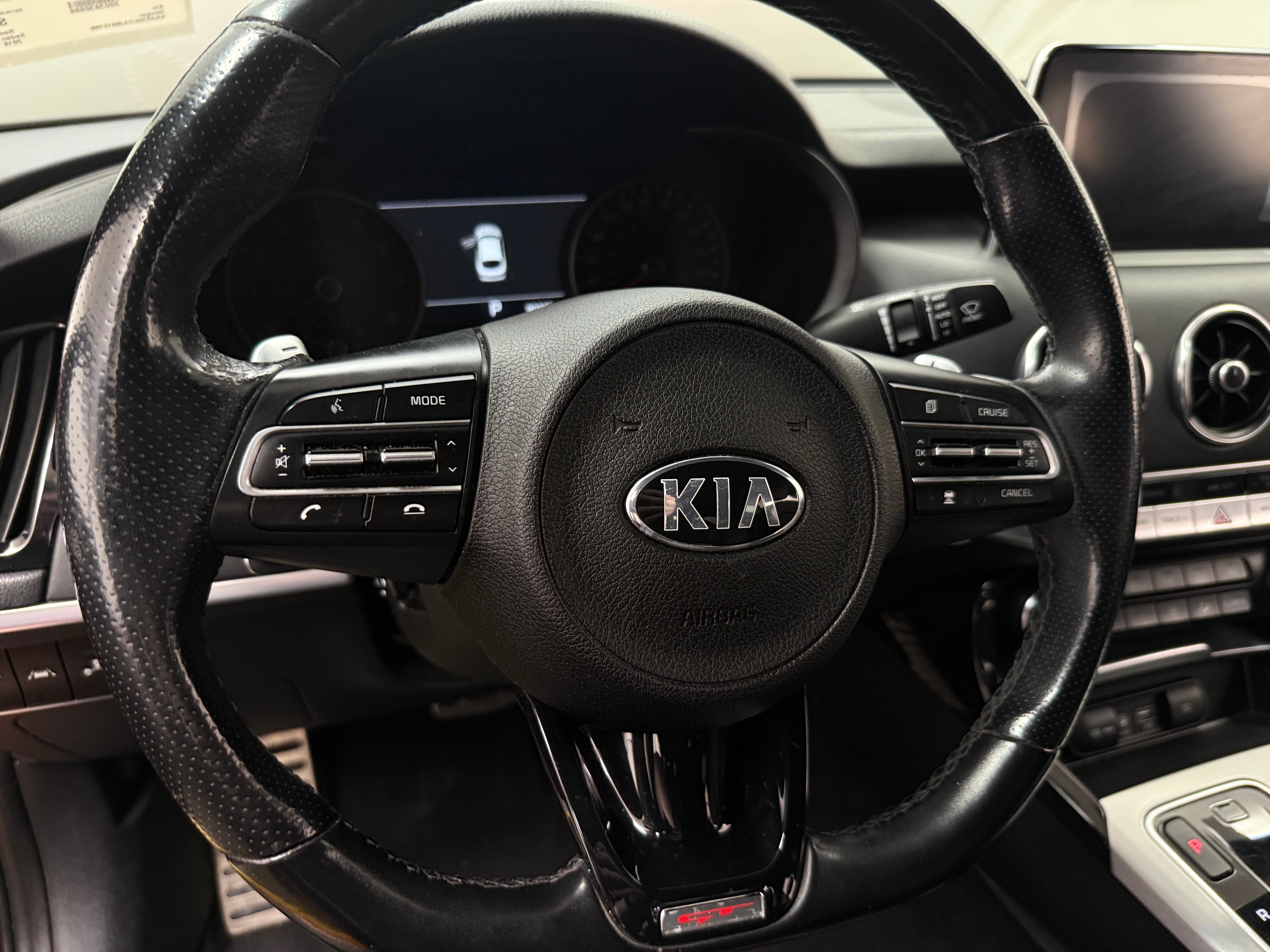 Thumbnail: 2018 Kia Stinger - 5