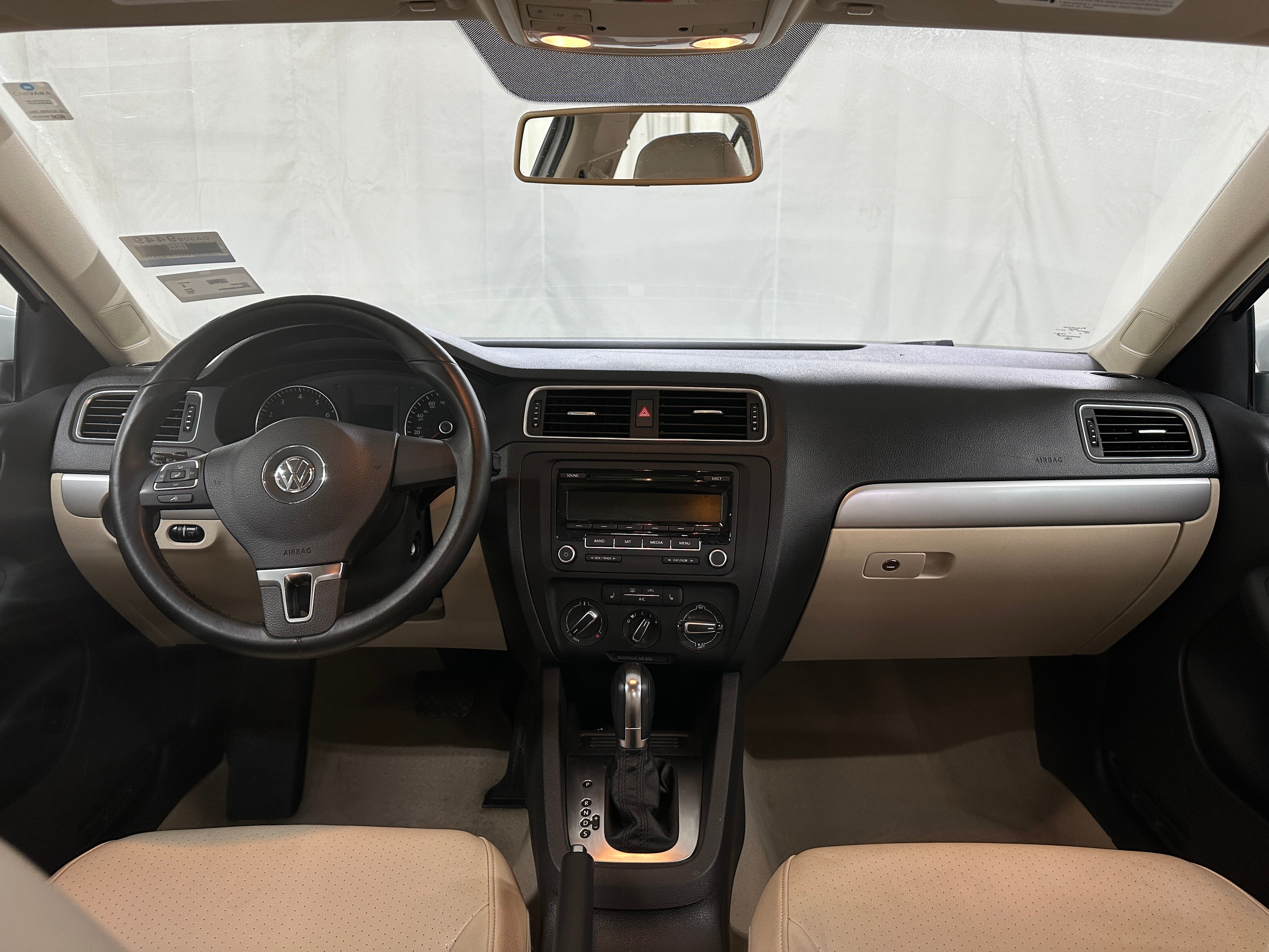 Thumbnail: 2014 Volkswagen Jetta - 3